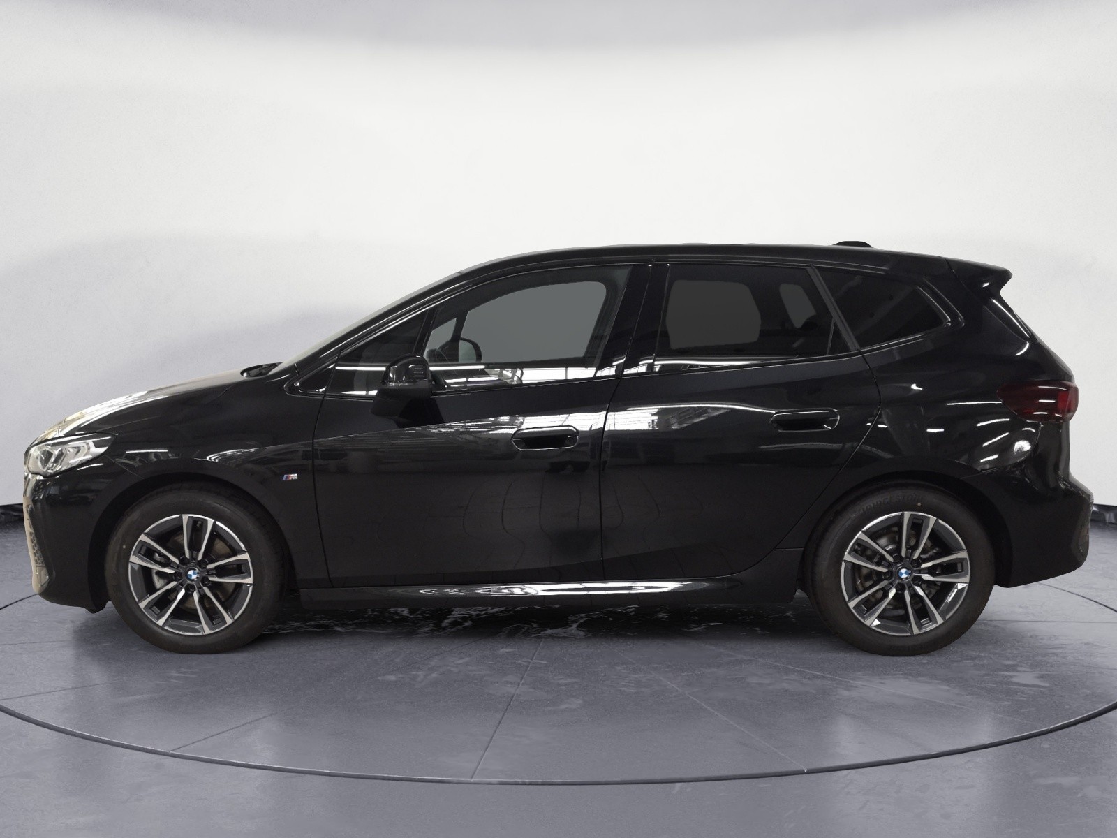 BMW - 218i Active Tourer Steptronic