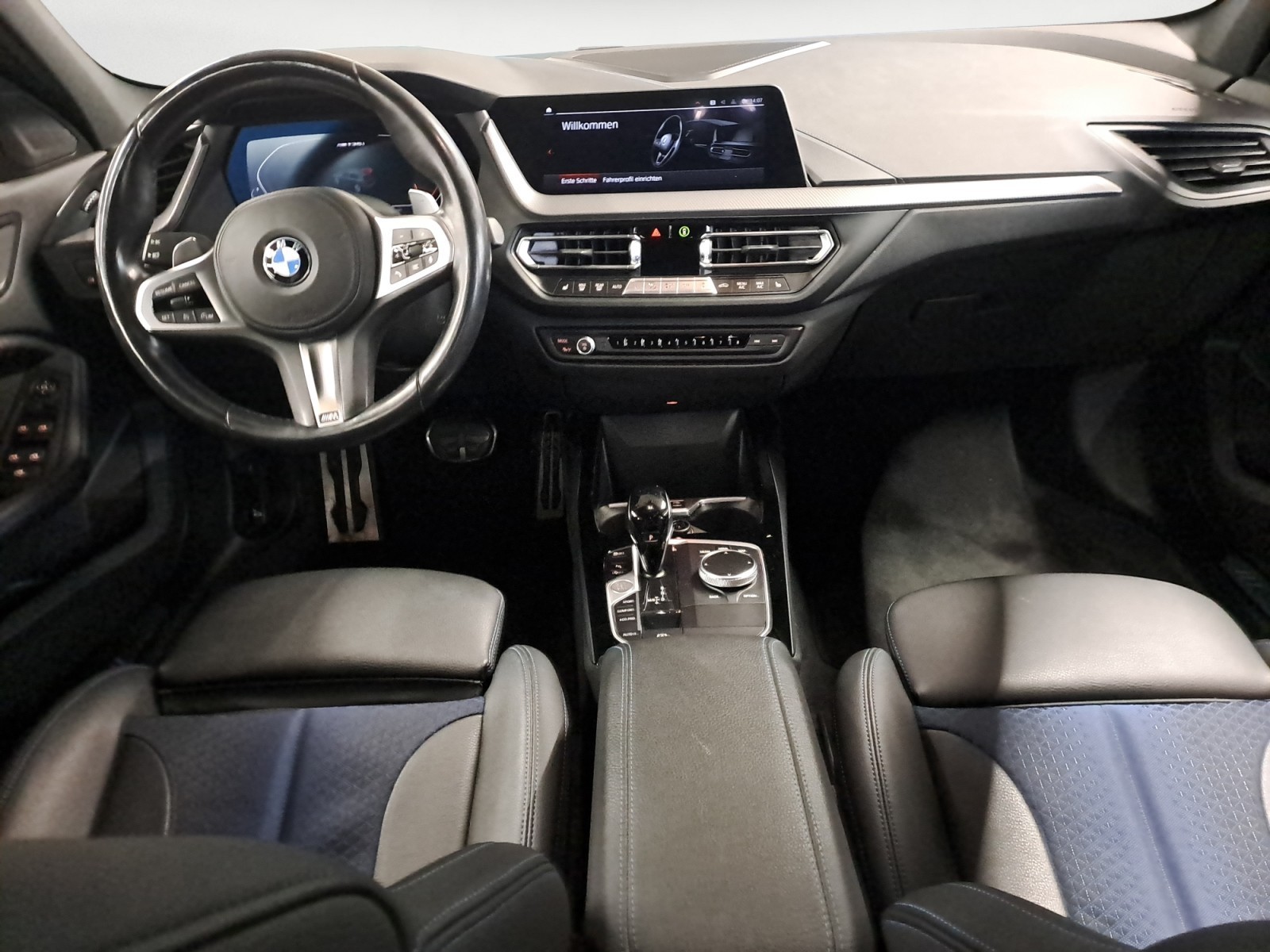 BMW - M135i xDrive