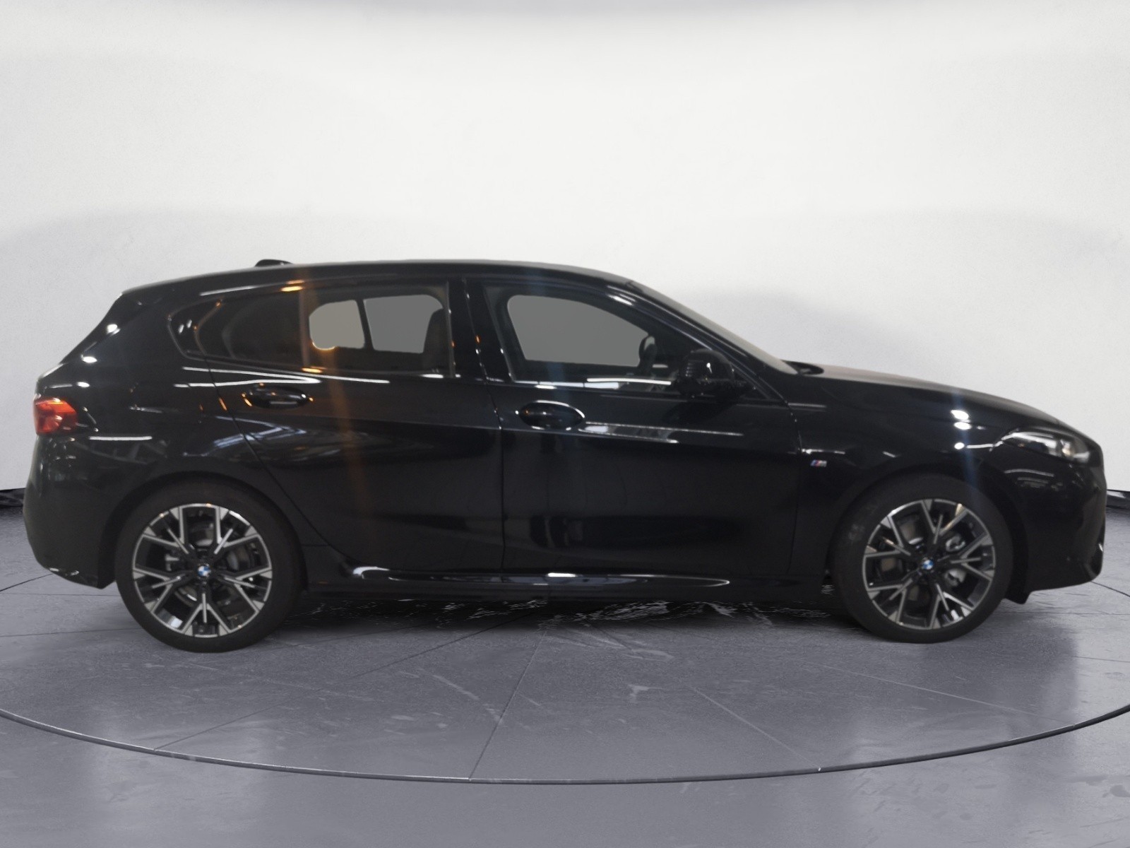 BMW - 118d 5-Türer Aut