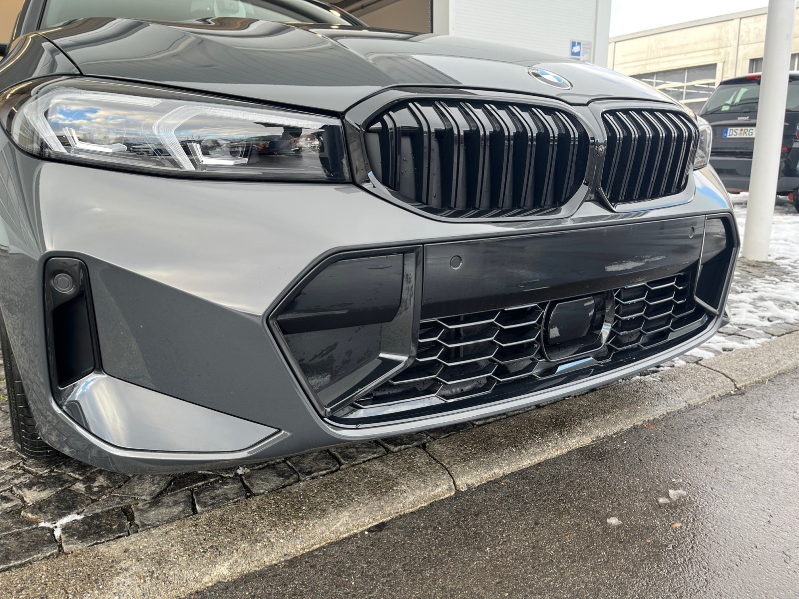 BMW - 330d xDrive Limousine