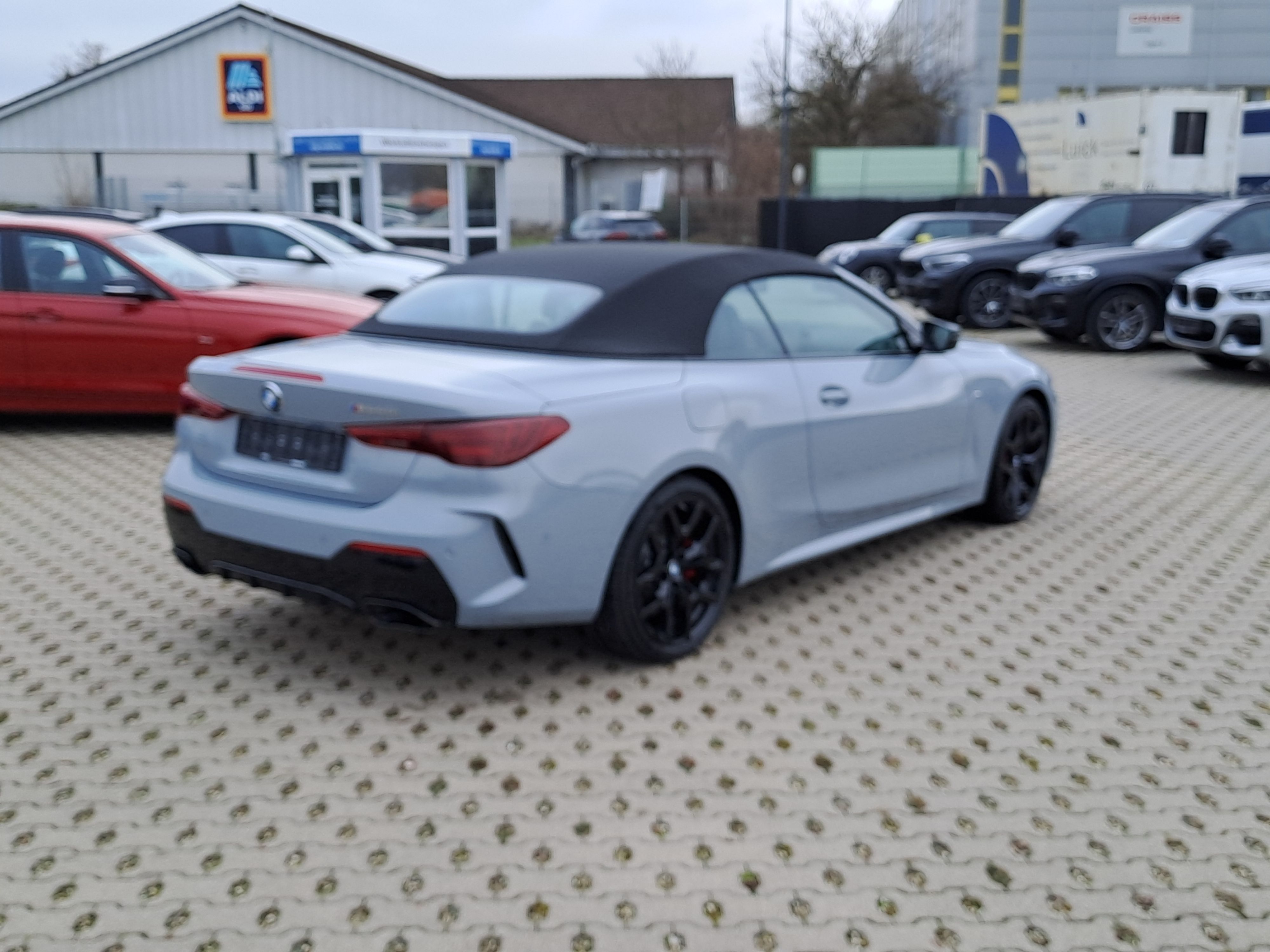 BMW - M440i xDrive Cabrio
