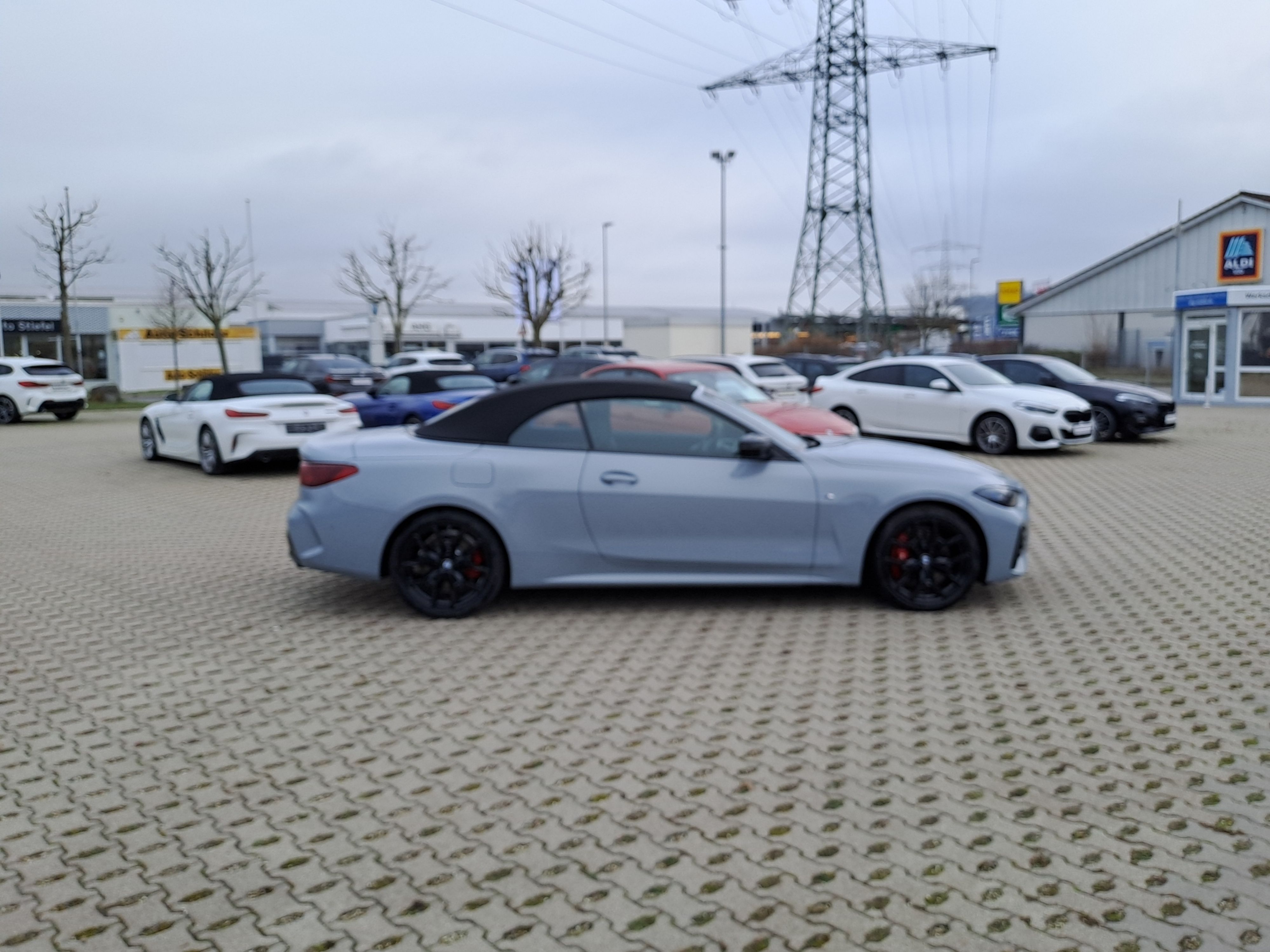 BMW - M440i xDrive Cabrio