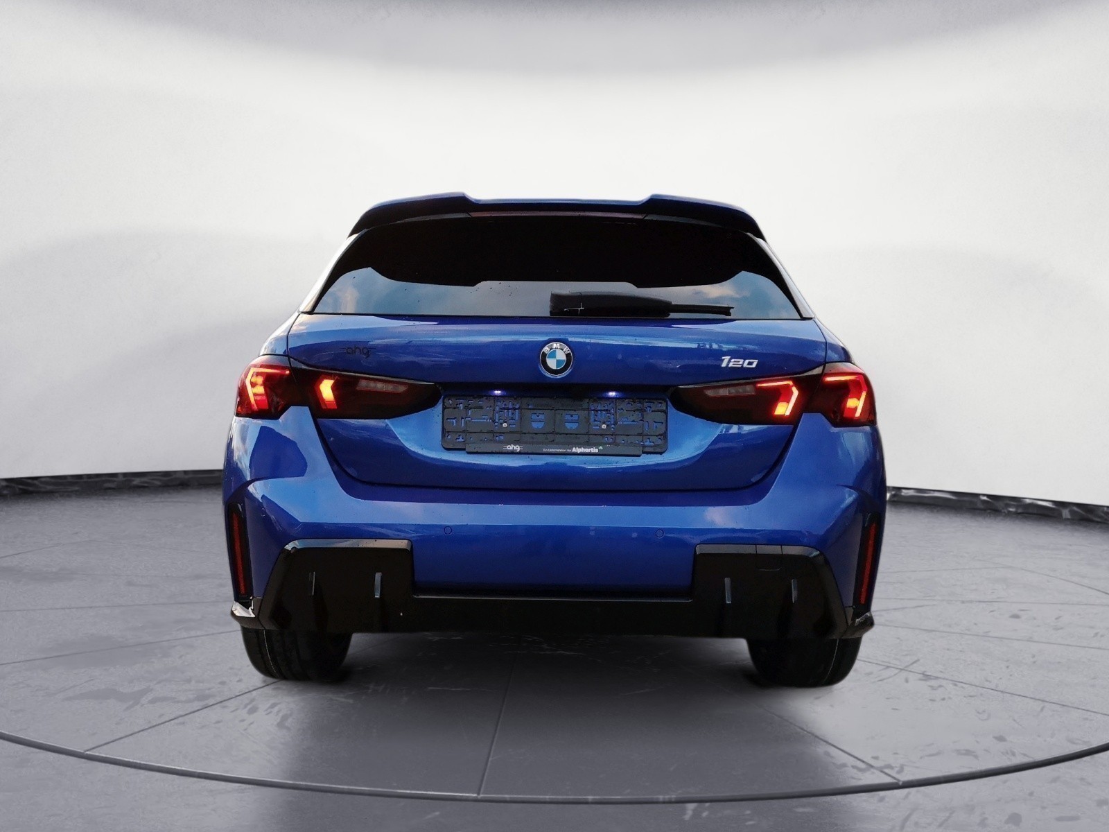 BMW - 120