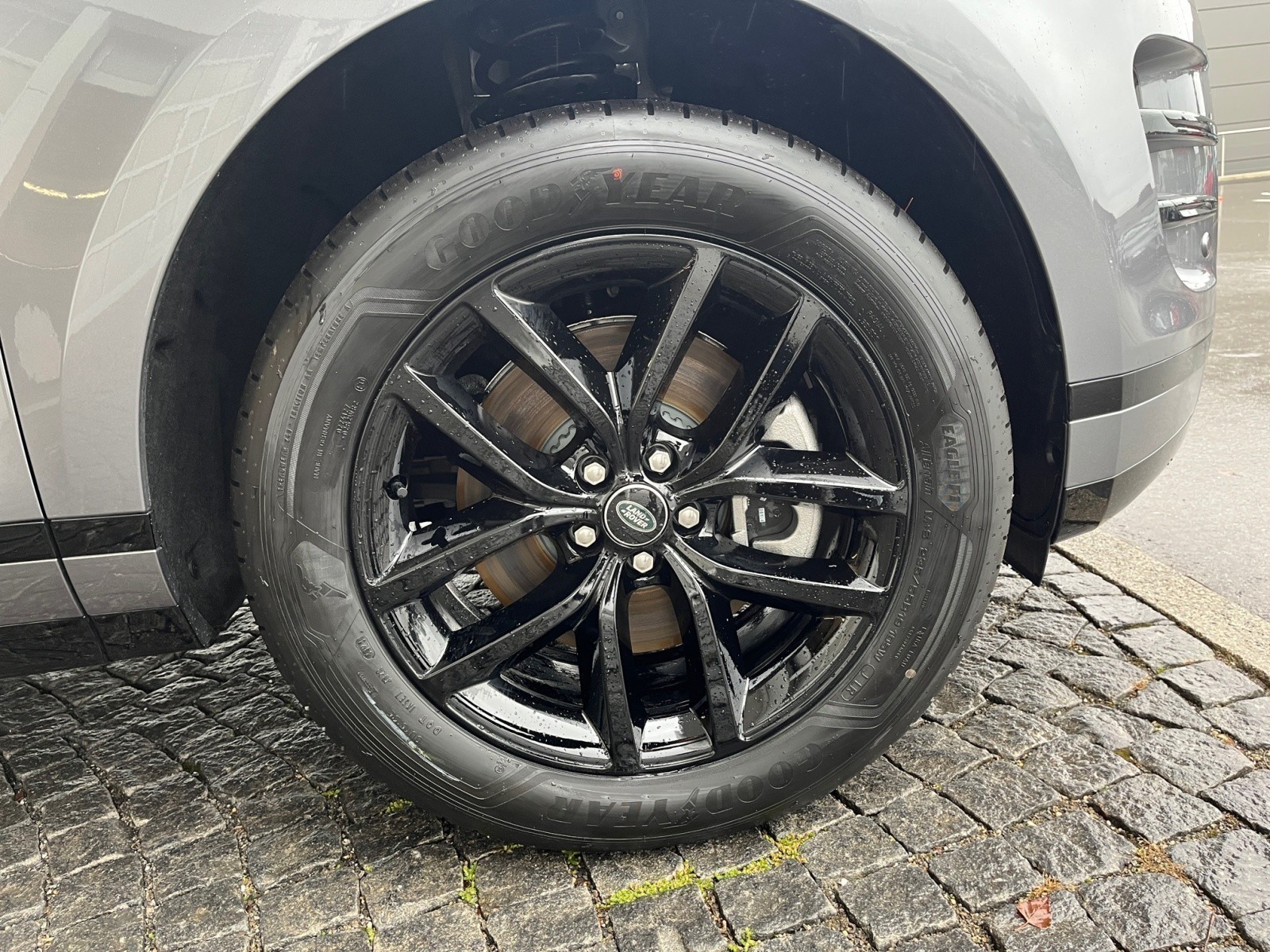 Land Rover - Range Rover Evoque D165 R-DYNAMIC SE