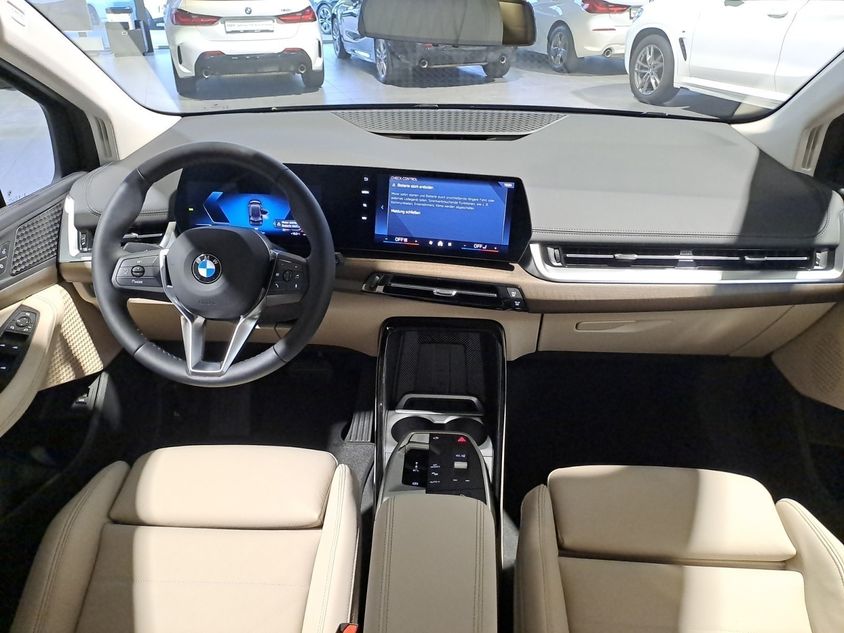 BMW - 218i Active Tourer