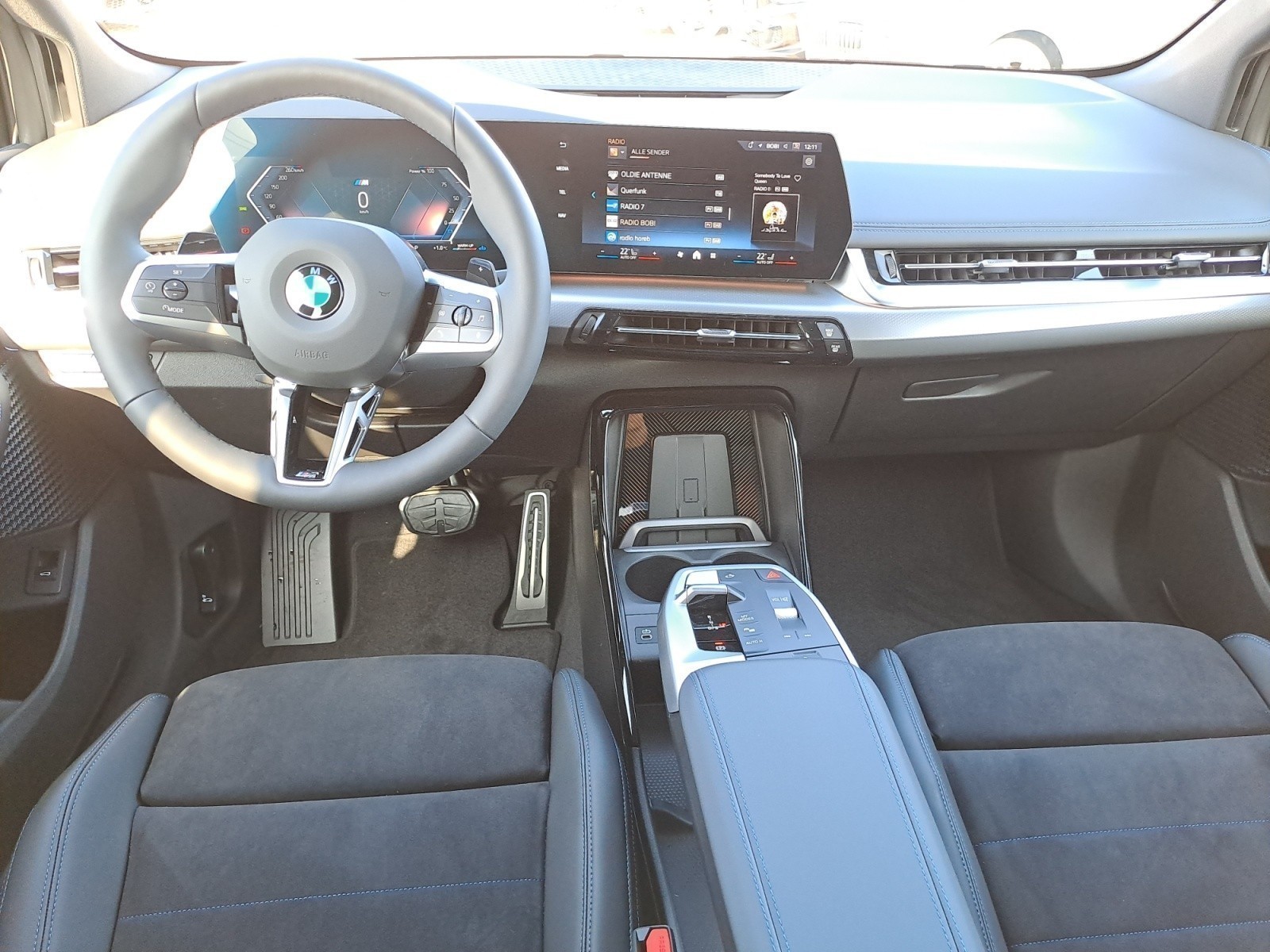 BMW - 220i Active Tourer