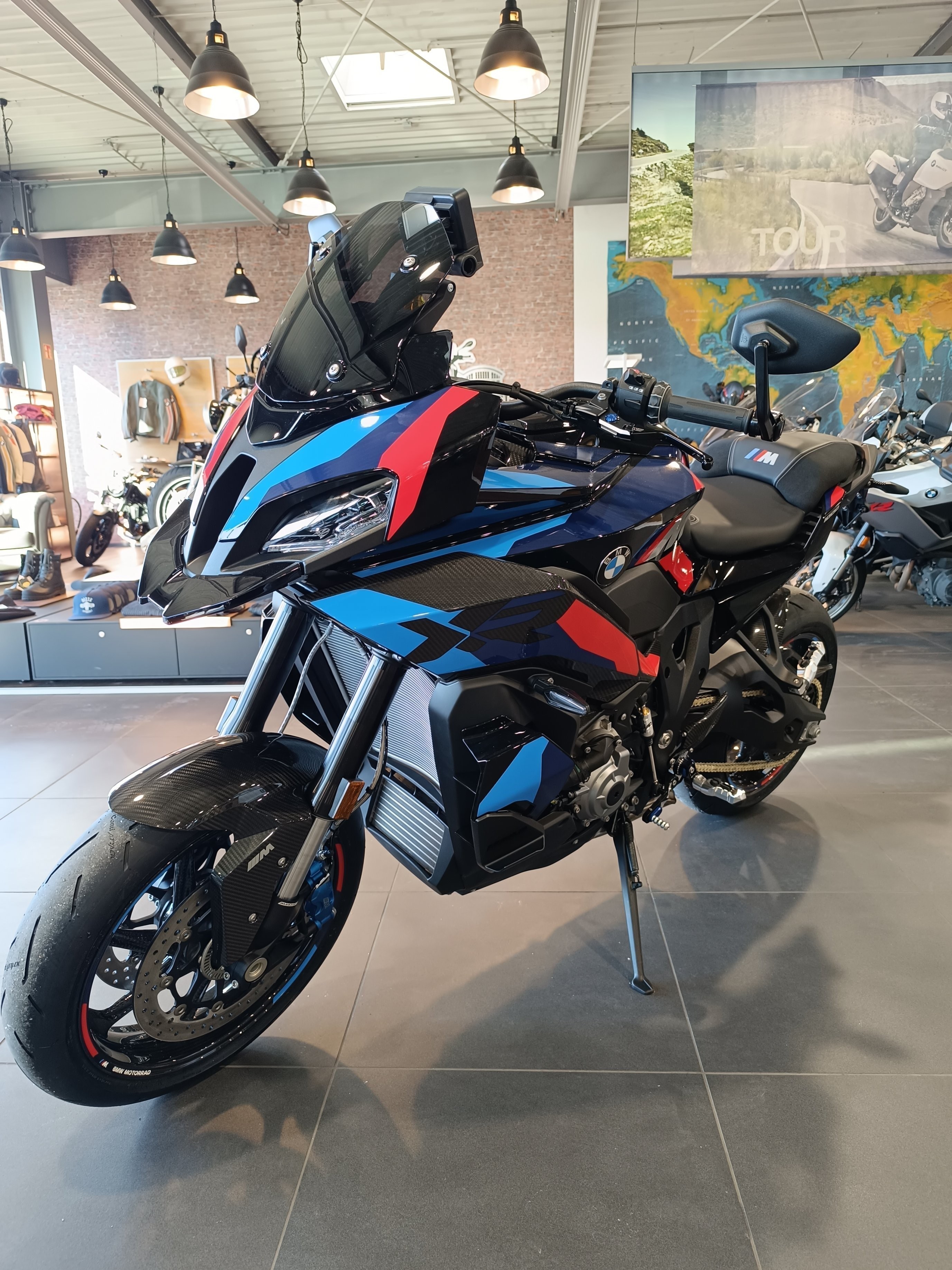 BMW Motorrad - M 1000 XR sofort Verfügbar