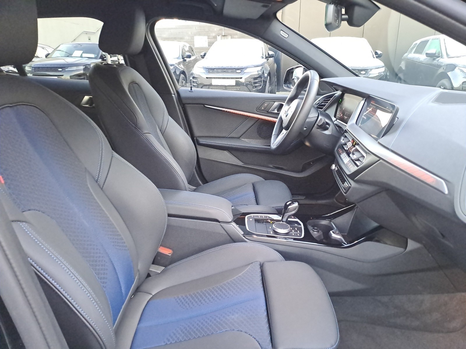 BMW - 118i M Sport