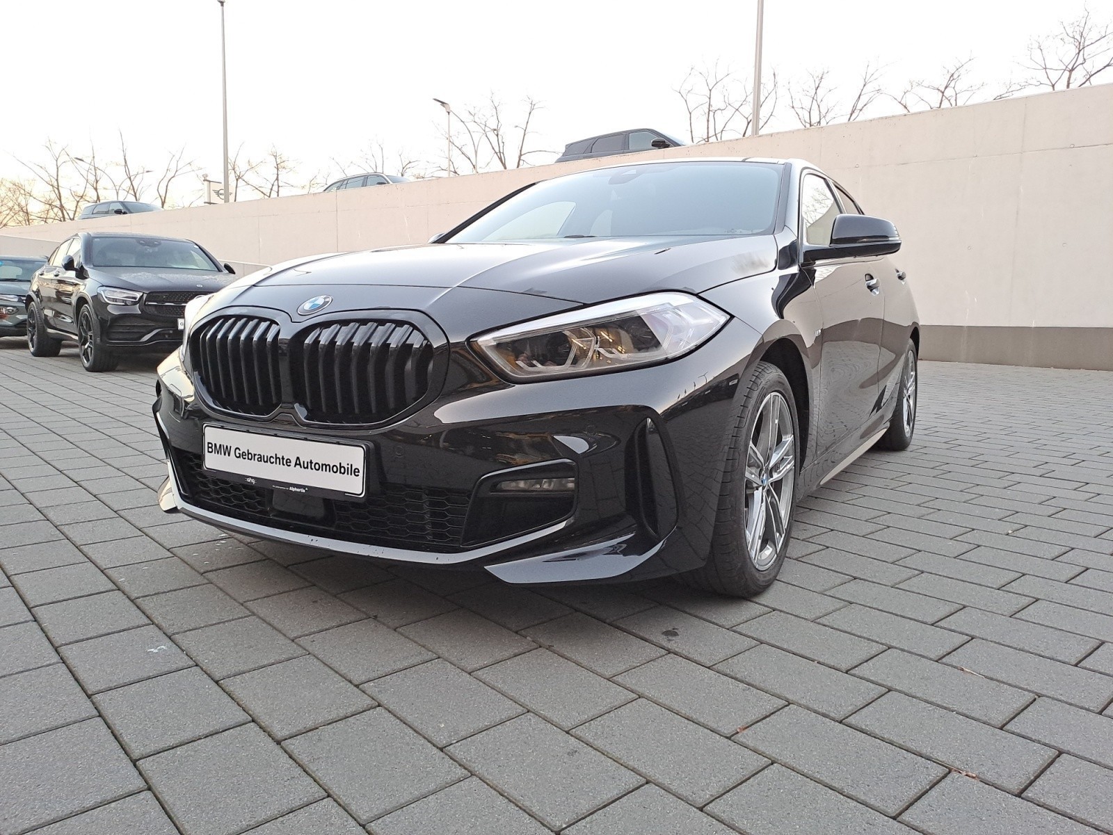 BMW - 118i M Sport