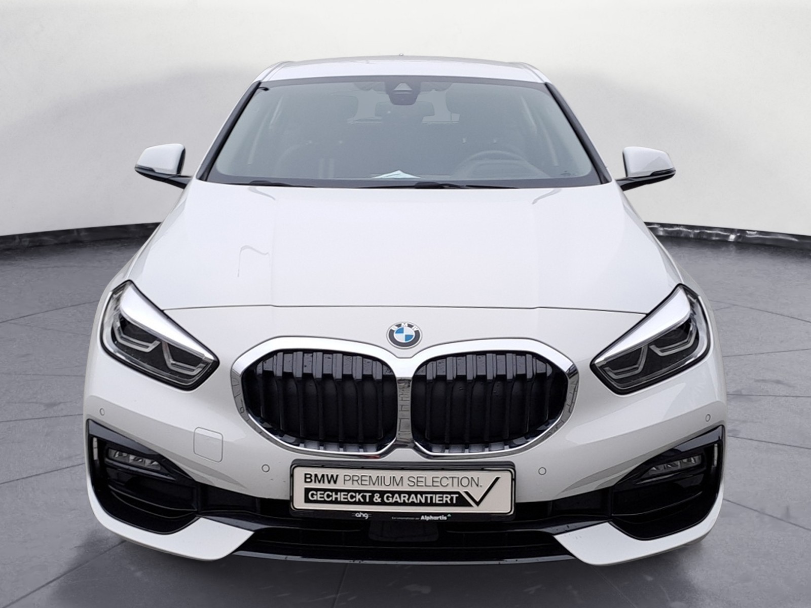 BMW - 118i Sport Line