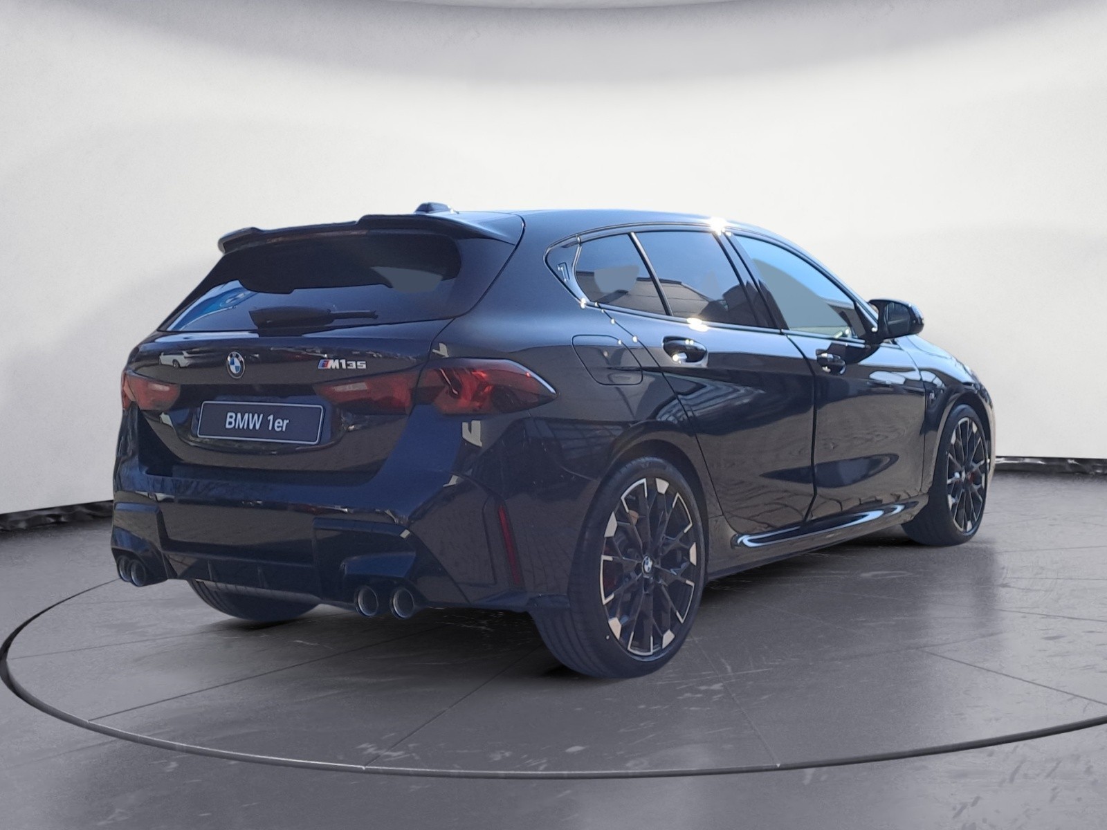 BMW - M135 xDrive