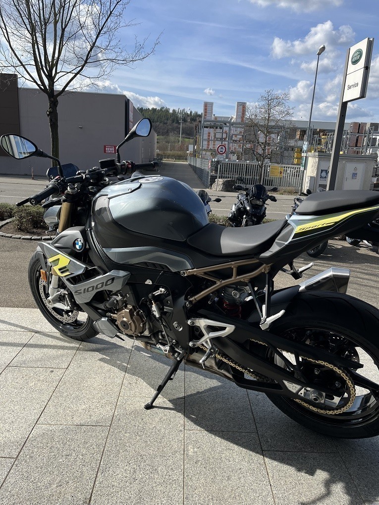 BMW Motorrad - S 1000 R