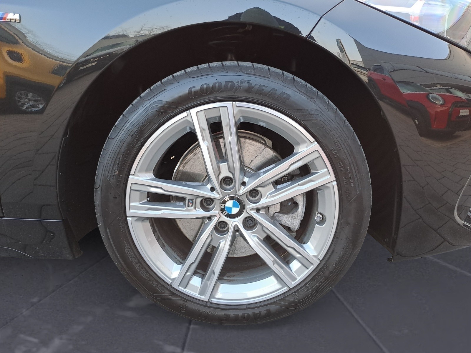 BMW - 118i M Sport