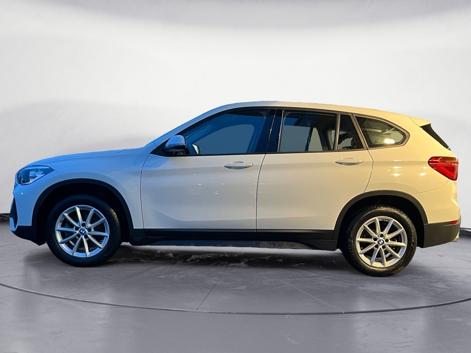 BMW - X1 sDrive18i Advantage