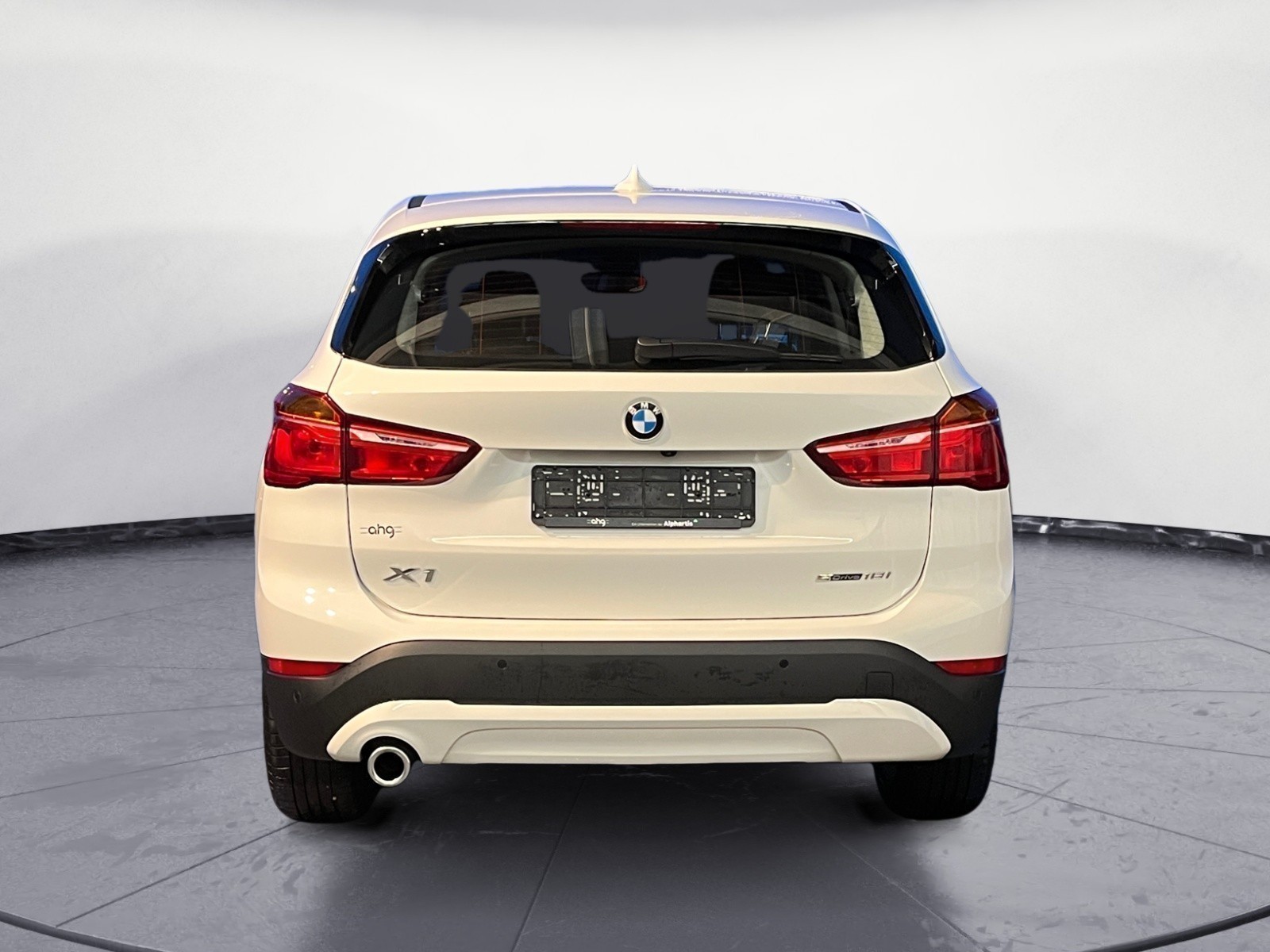 BMW - X1 sDrive18i Advantage