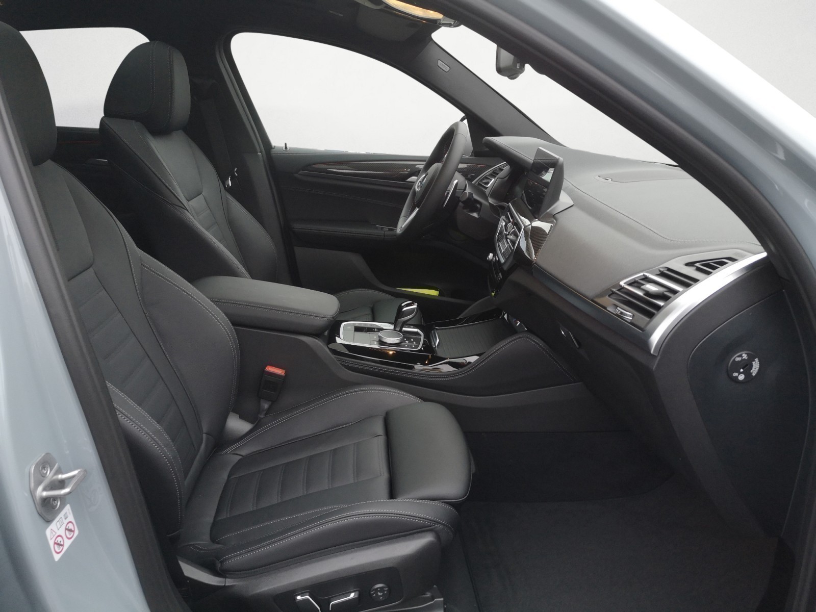 BMW - X4 M40d