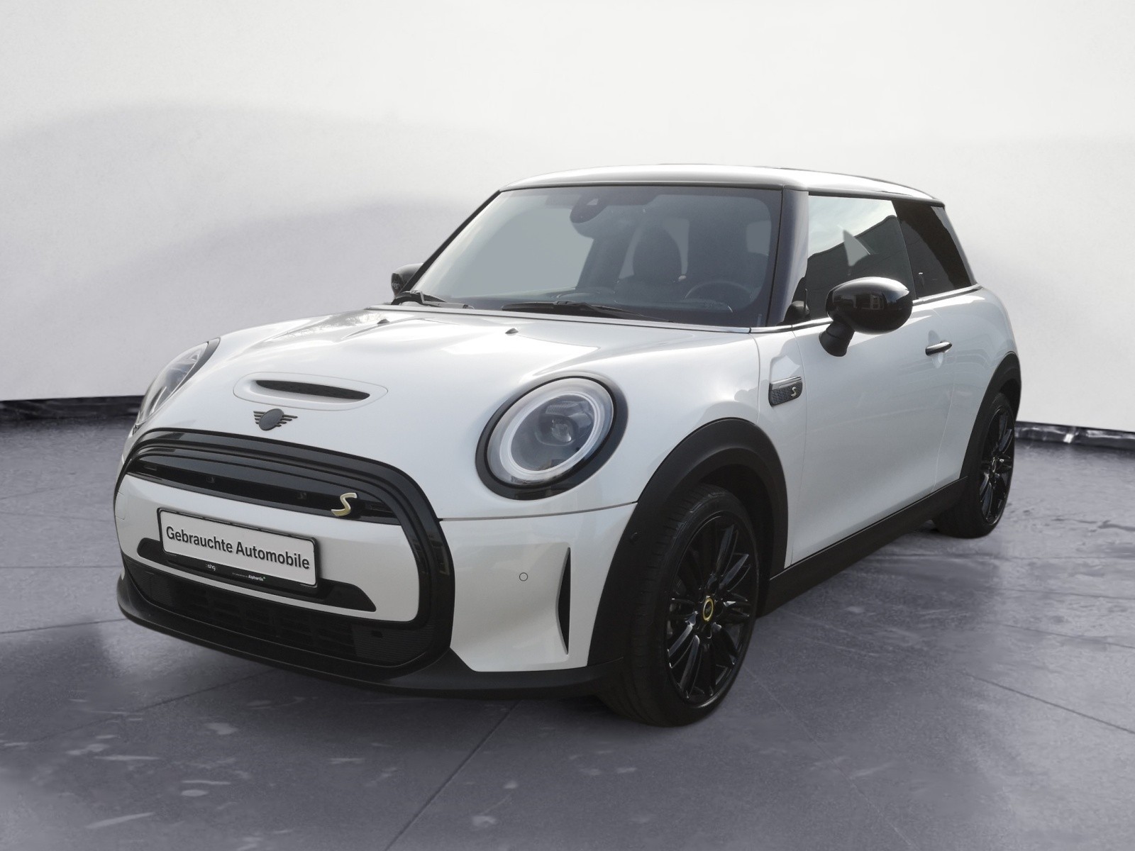 MINI - Cooper SE. MINI Yours Trim
