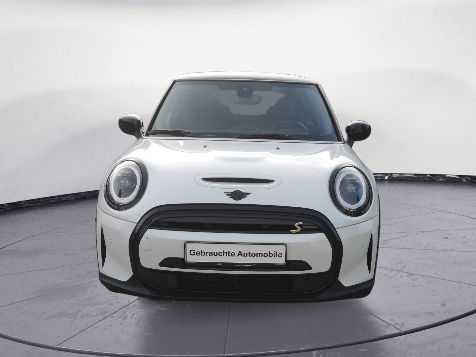 MINI - Cooper SE. MINI Yours Trim