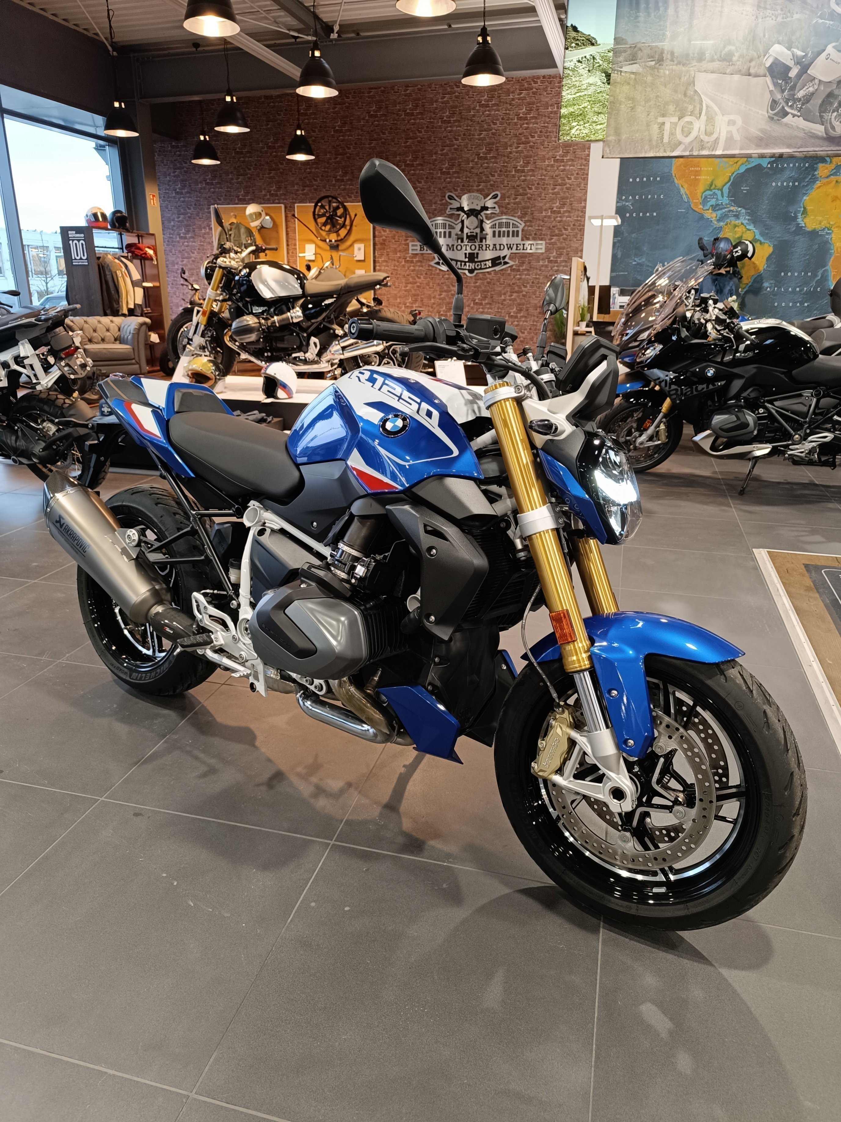 BMW Motorrad - R 1250 R mit Werksgarantie bis 2027