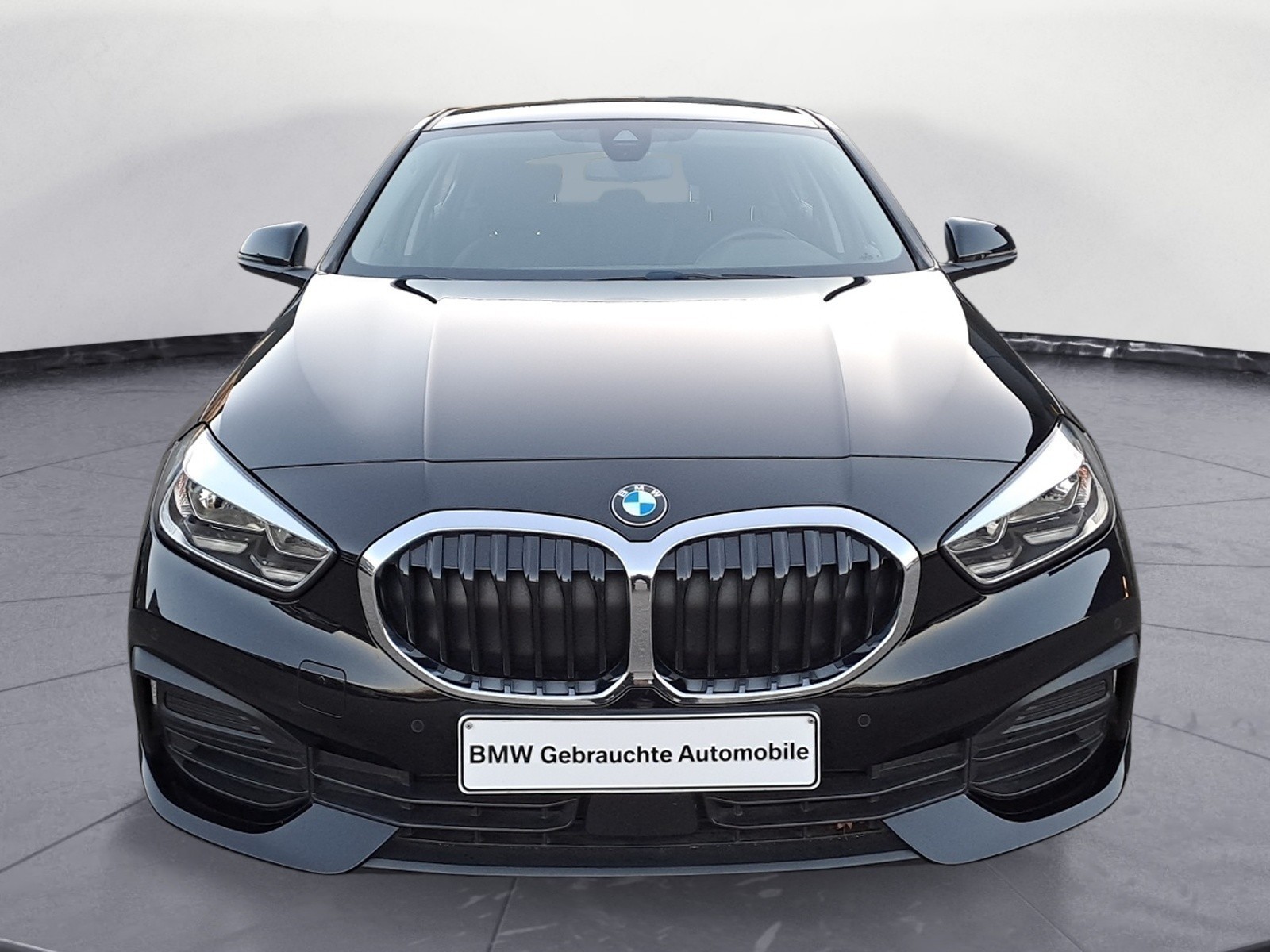 BMW - 118i Advantage Aut.