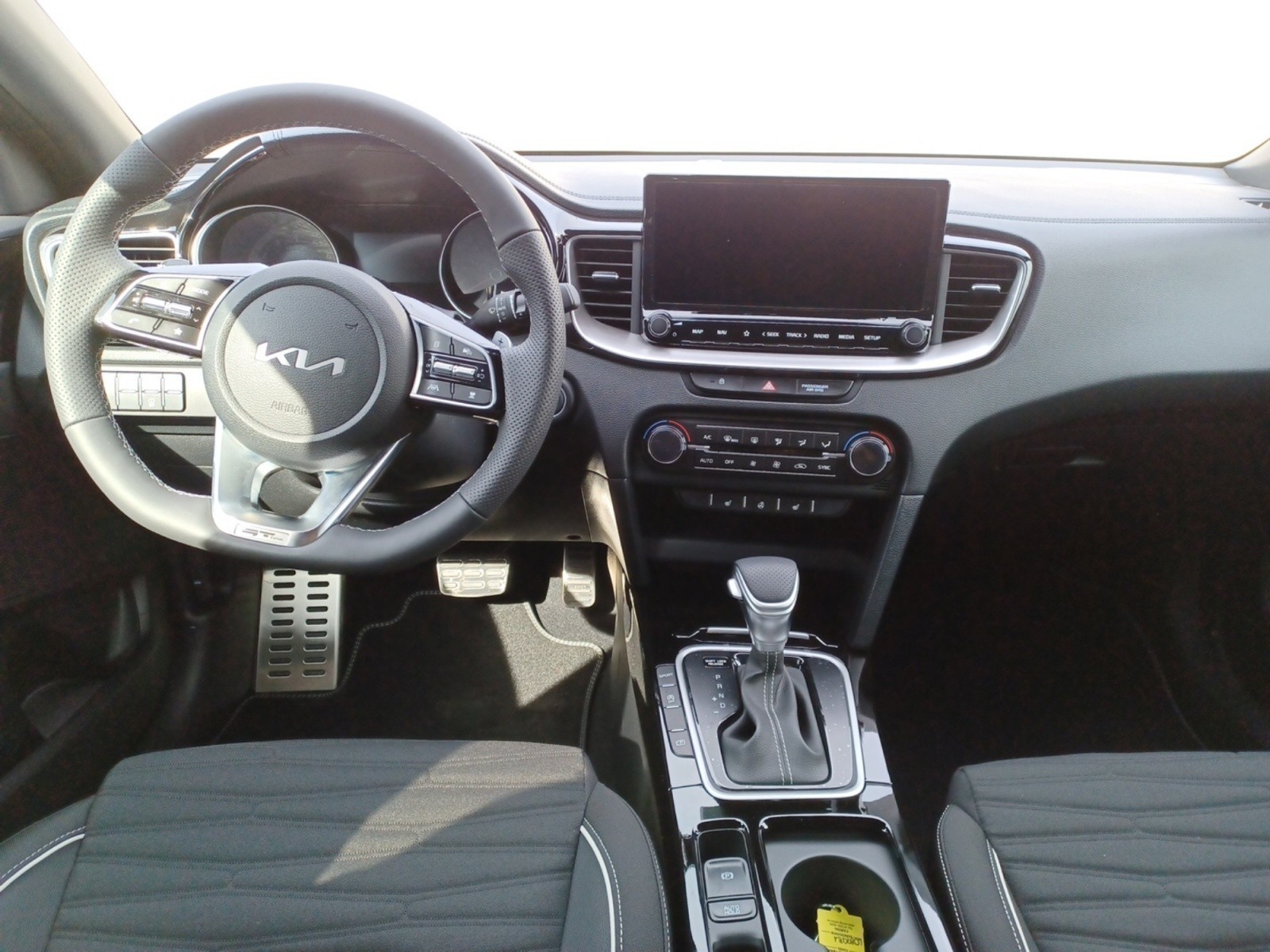 Kia - ProCeed 1.5 T-GDI DCT GT-line