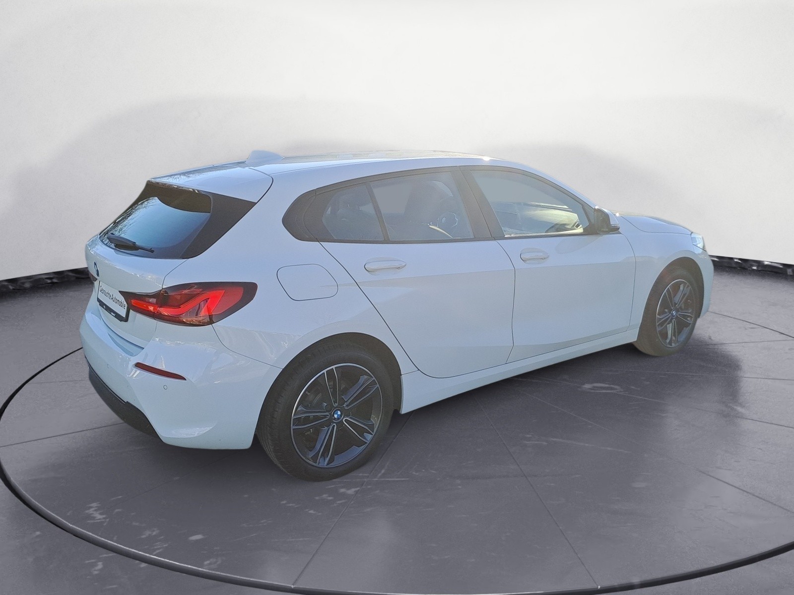 BMW - 118i