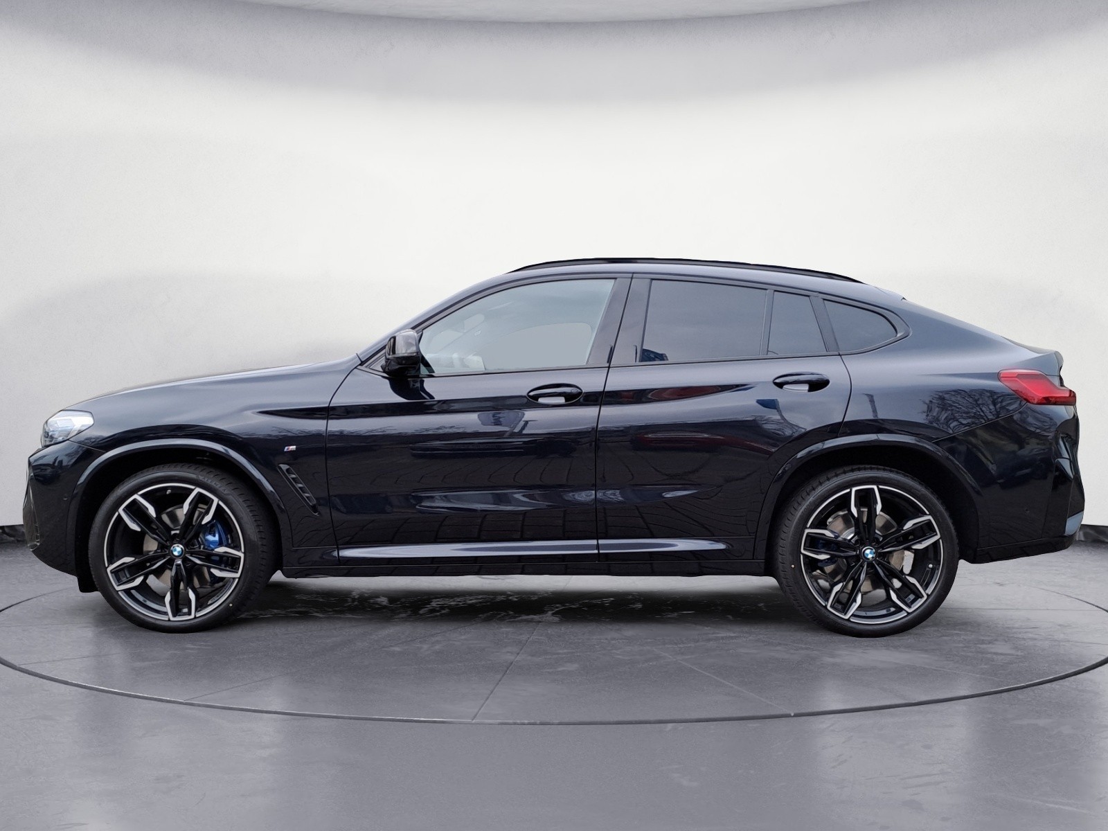 BMW - X4 M40d