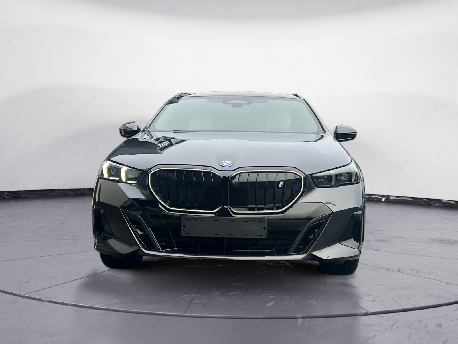 BMW - i5 eDrive40 Touring