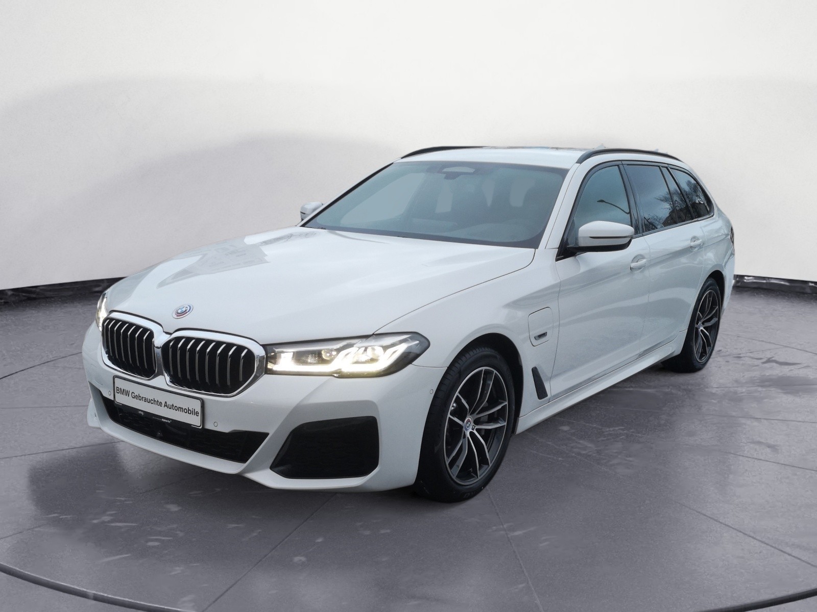 BMW - 530e xDrive Touring M Sport