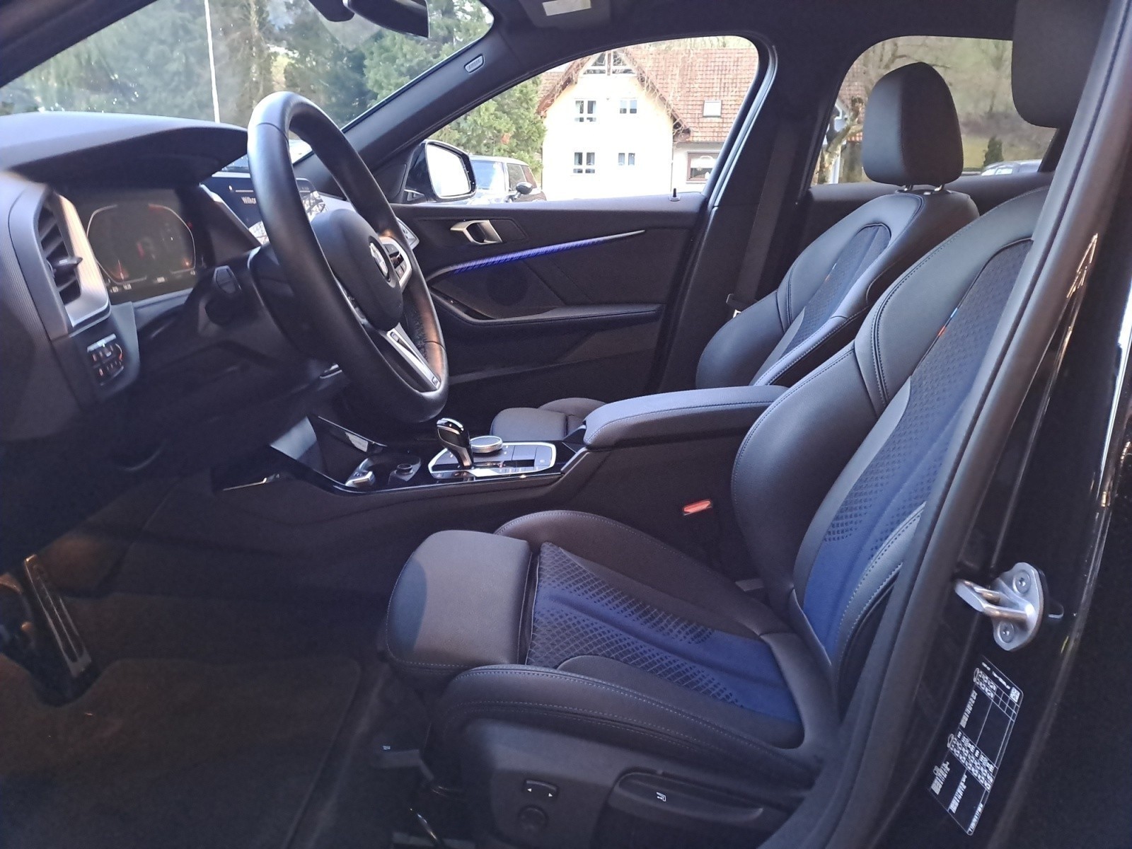 BMW - 118i M Sport