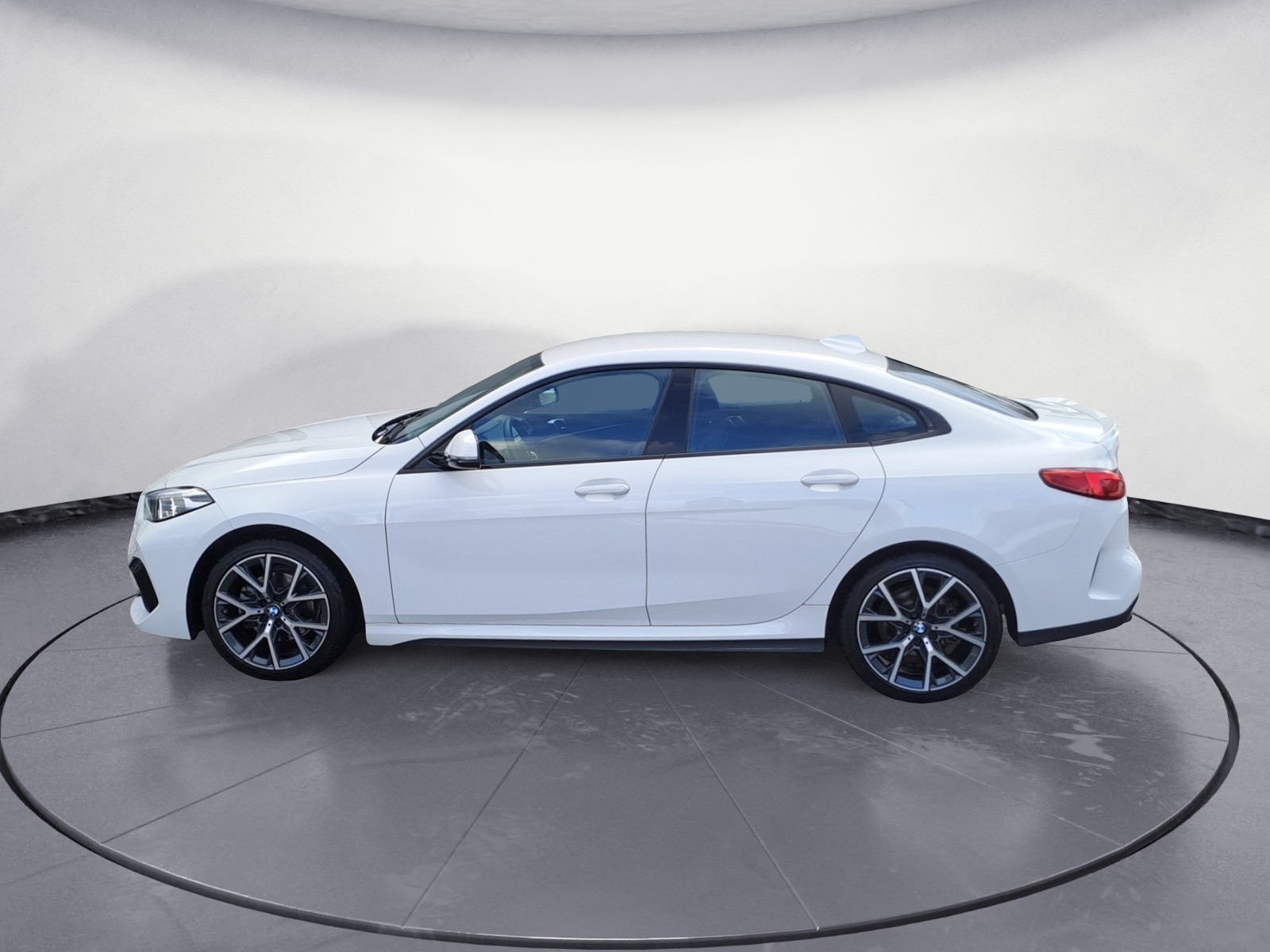 BMW - 218i Gran Coupe M Sport