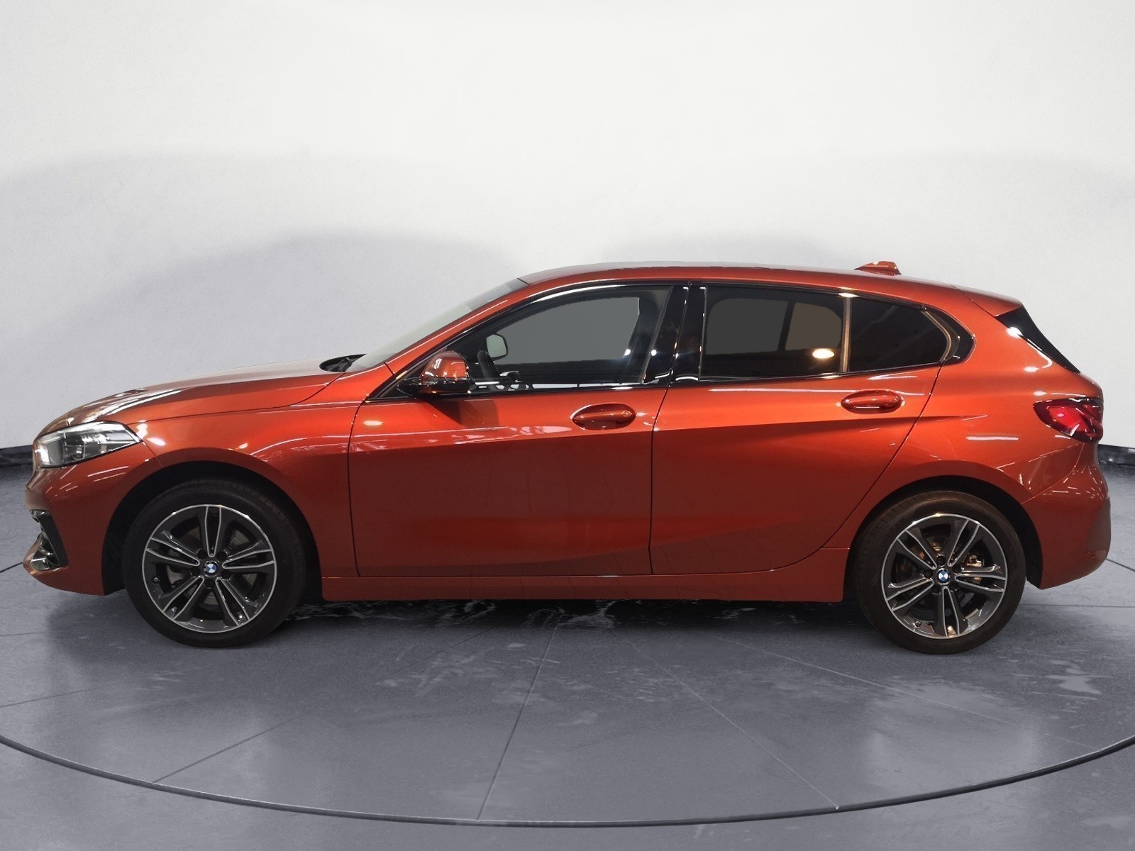 BMW - 118i Sport Line