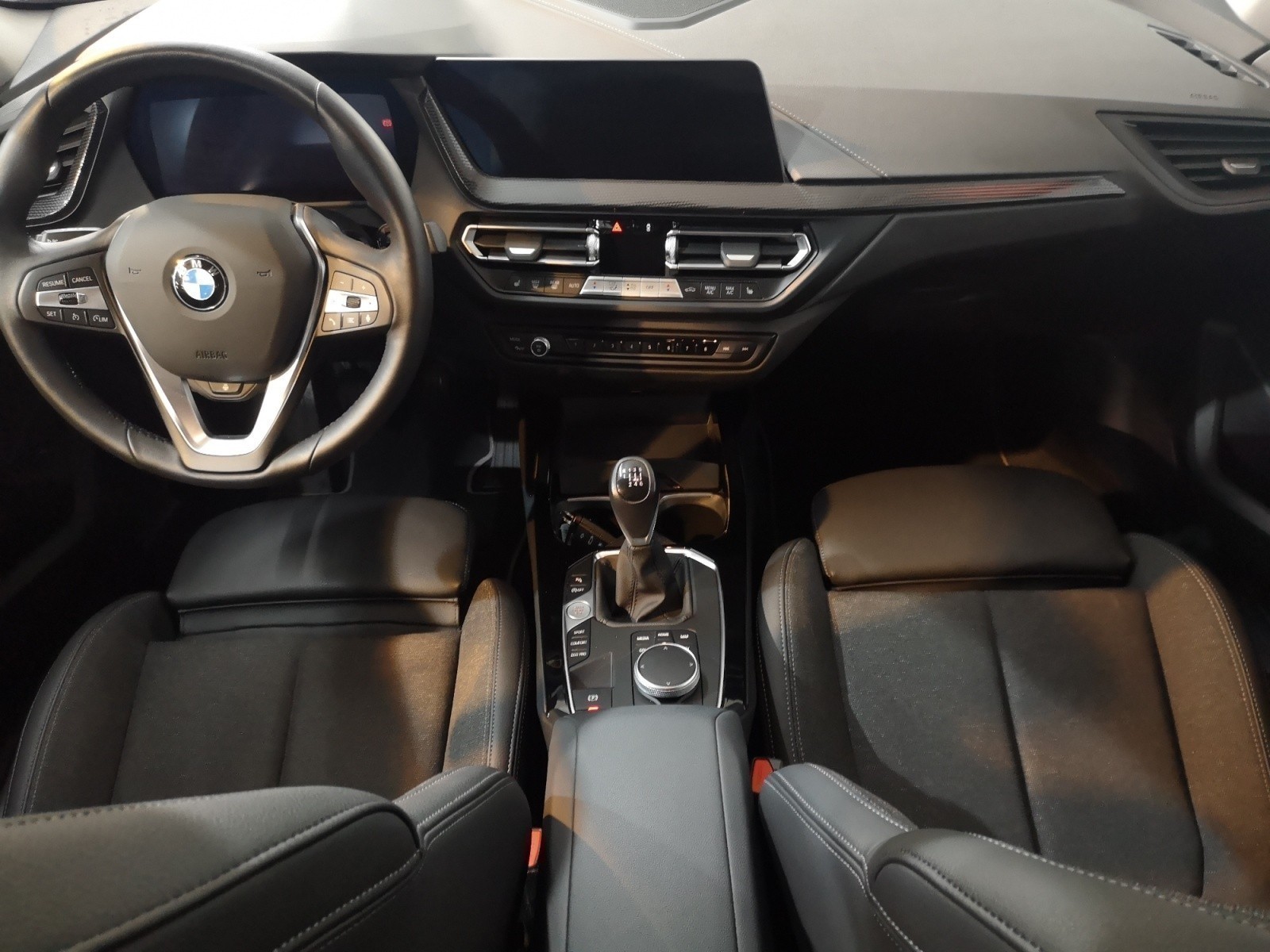 BMW - 118i Sport Line