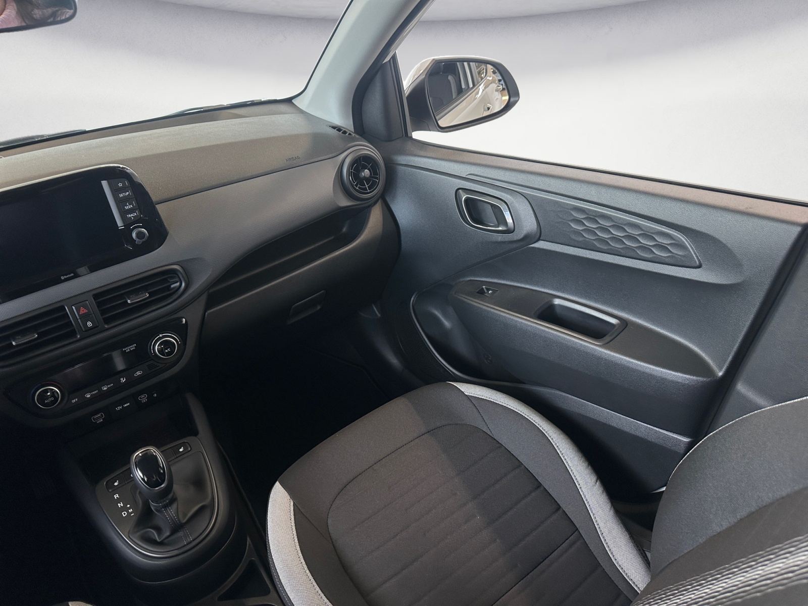 Hyundai - i10 1.2 TREND KLIMAAUTOMATIK