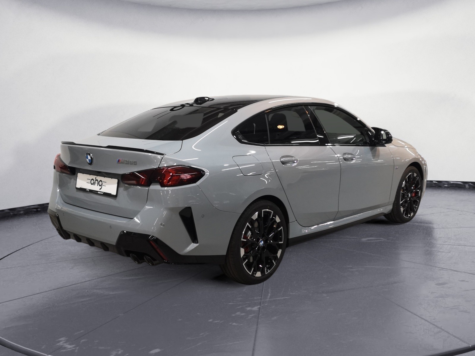 BMW - M235 xDrive Gran Coupé