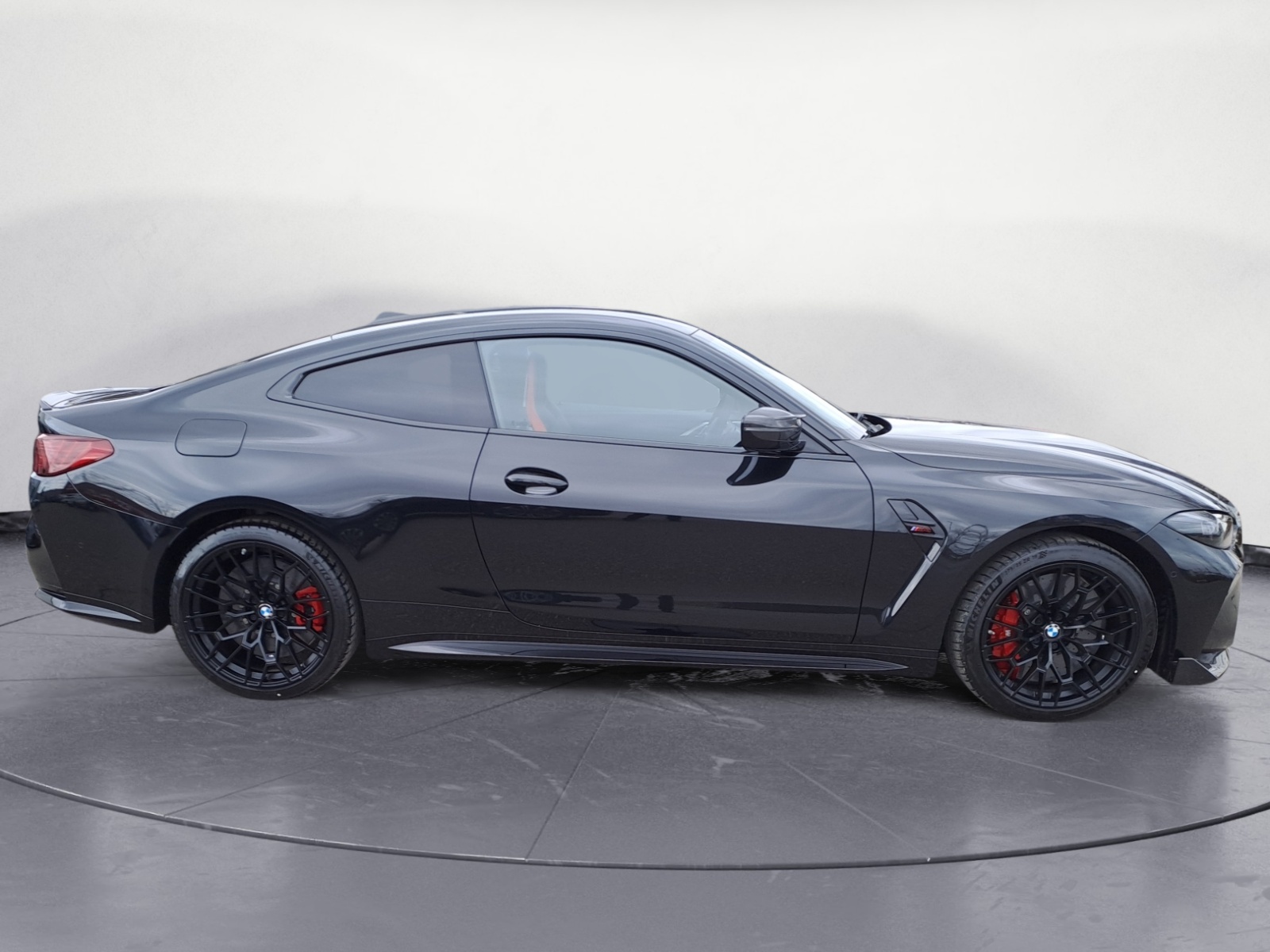 BMW - M4 CS