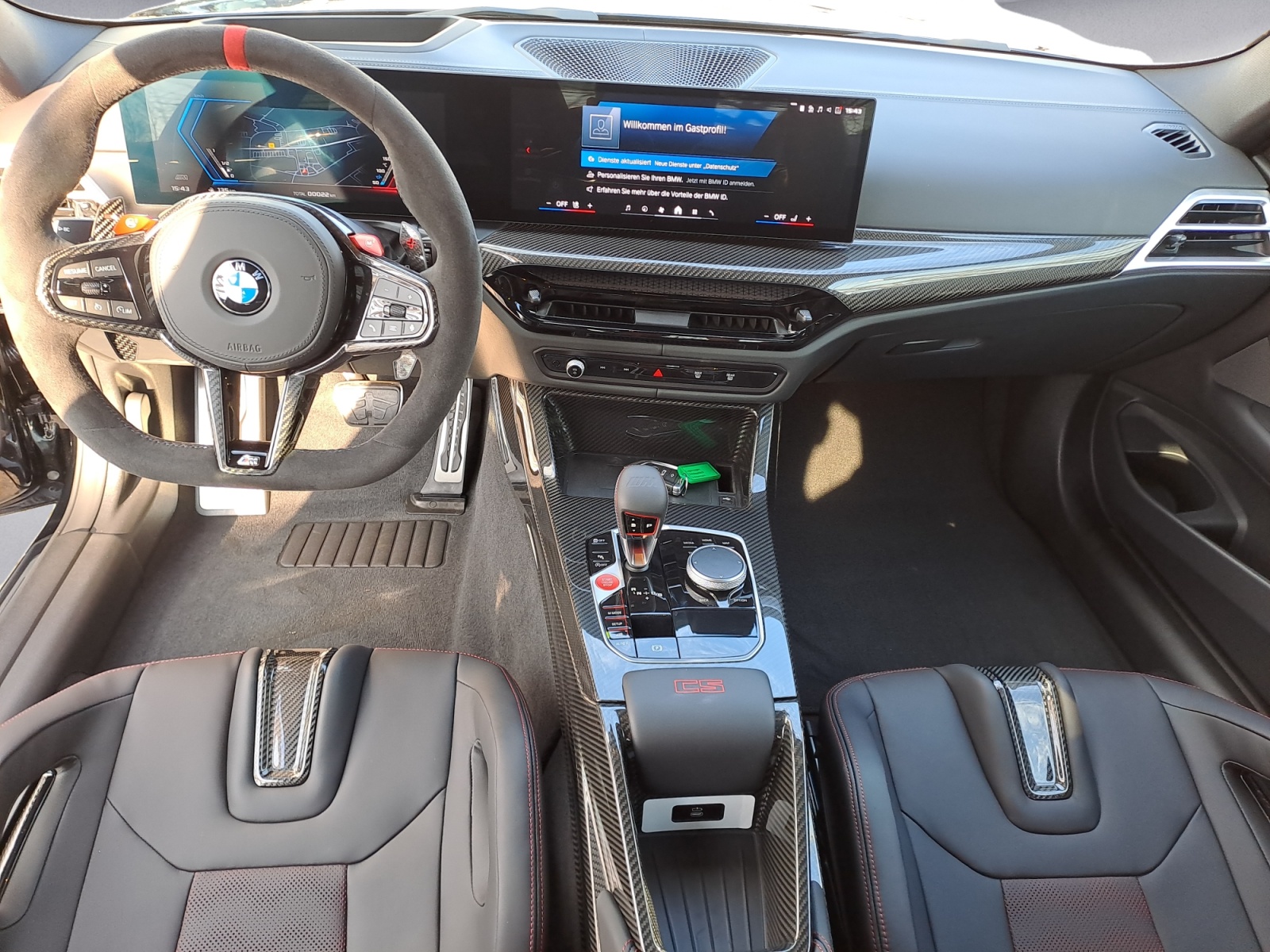 BMW - M4 CS Coupé
