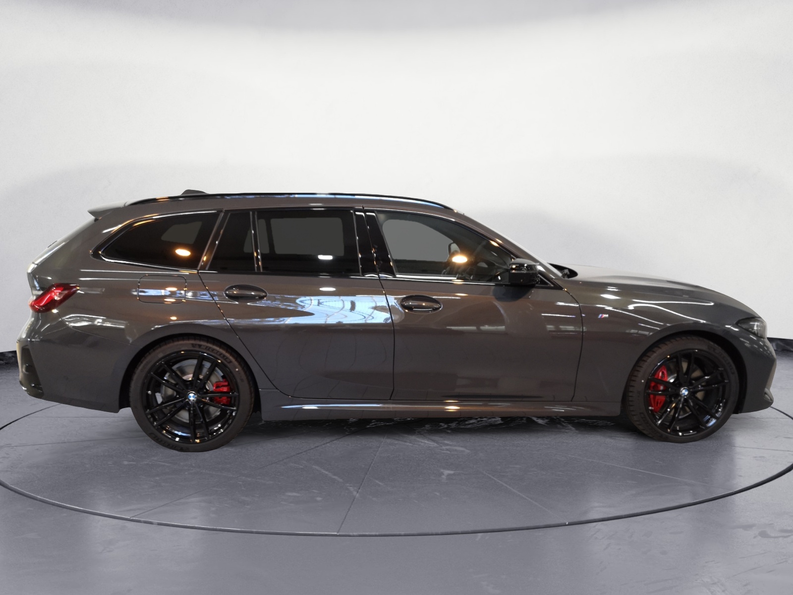 BMW - M340i xDrive Touring