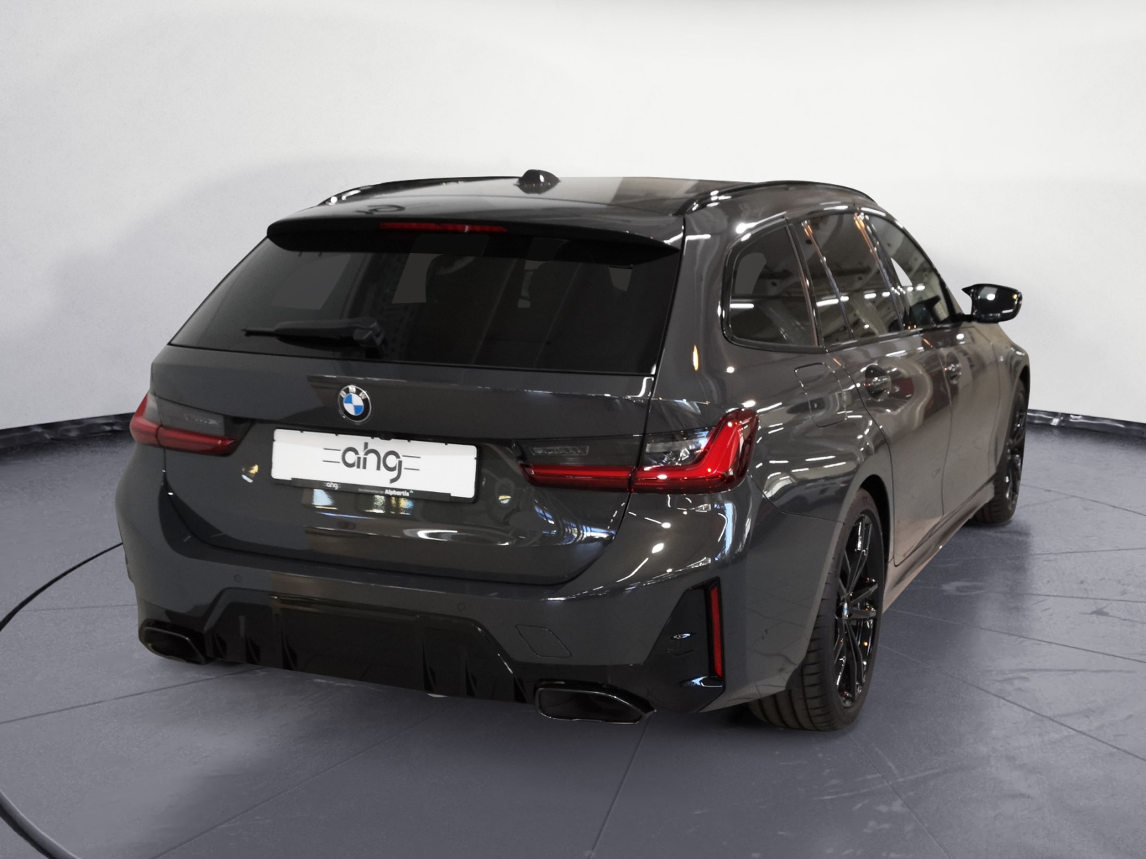 BMW - M340i xDrive Touring