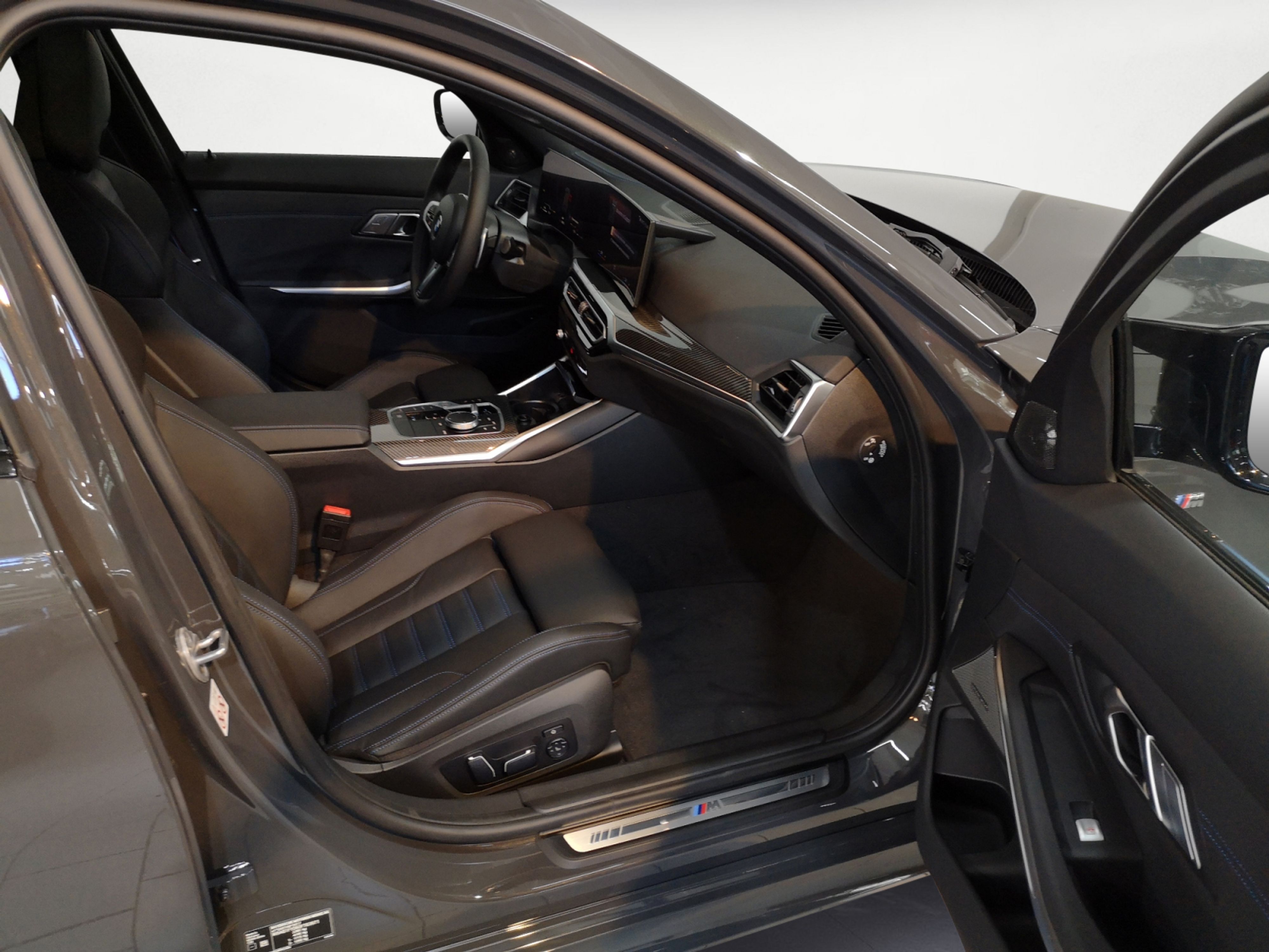 BMW - M340i xDrive Touring