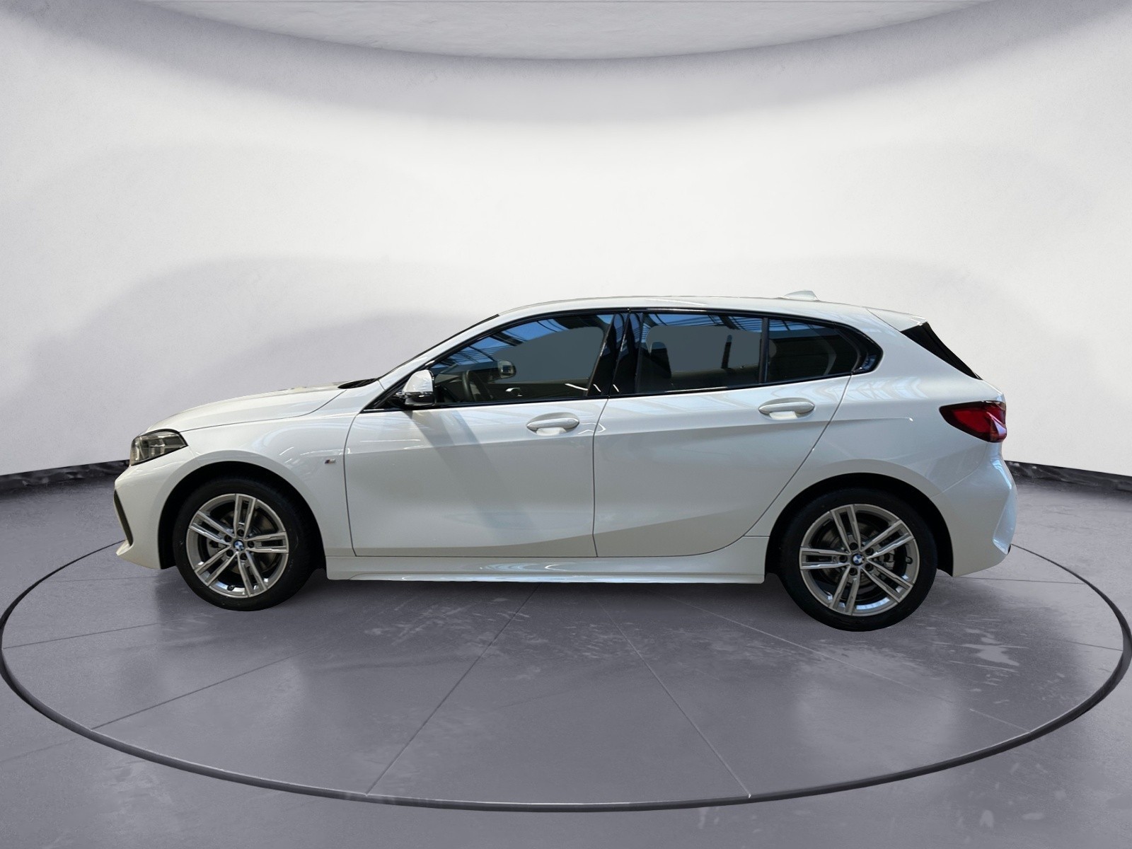 BMW - 118i M Sport