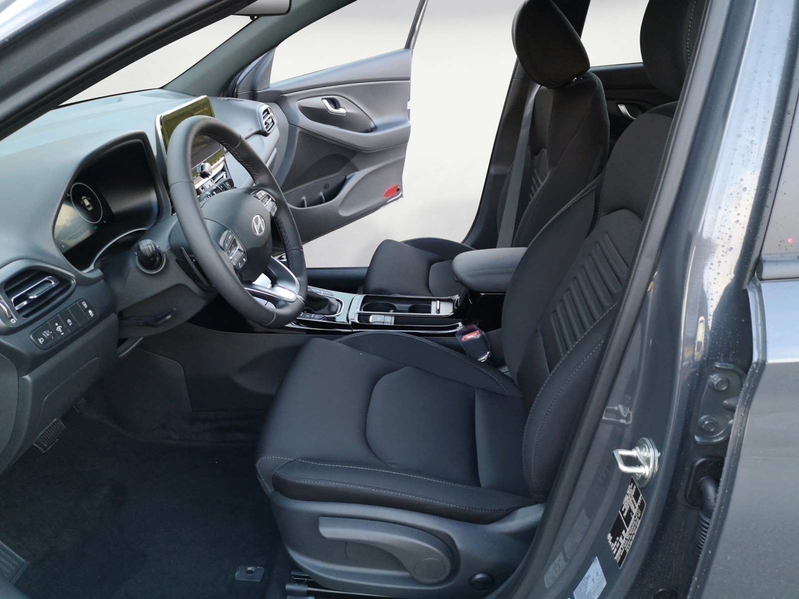 Hyundai - i30 1.5 T-GDI Hybrid Advantage
