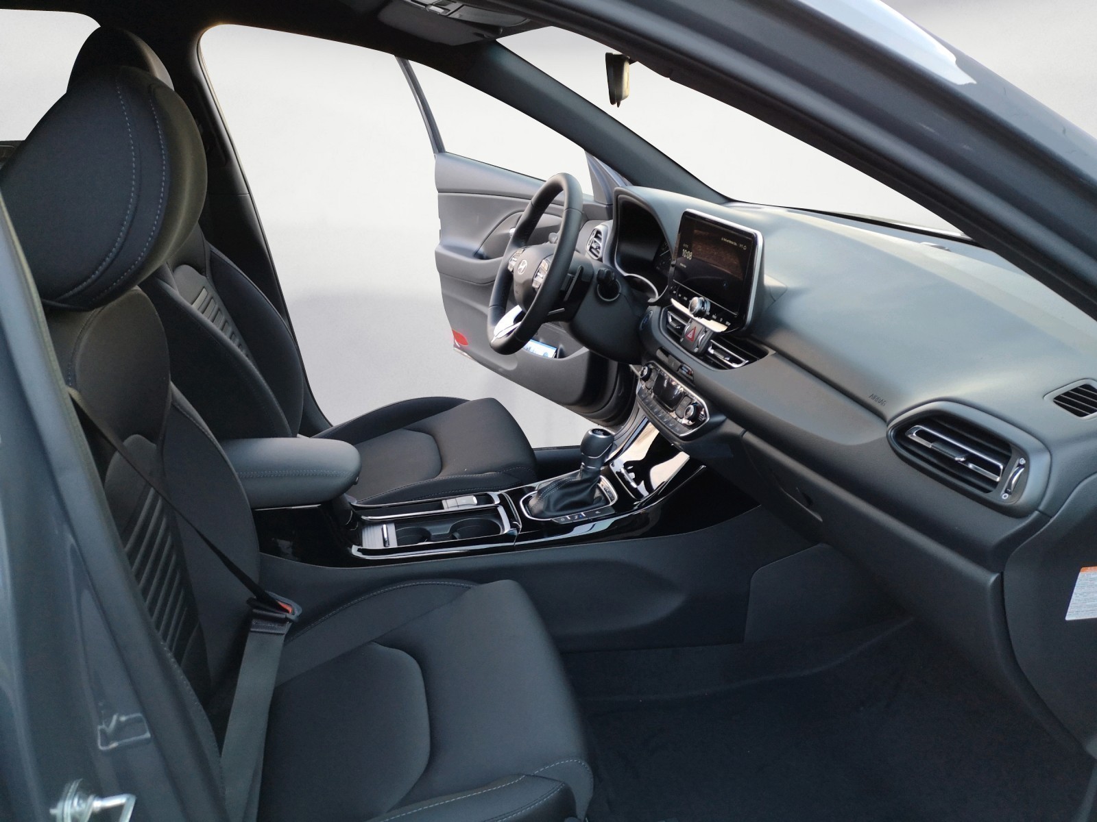 Hyundai - i30 1.5 T-GDI Hybrid Advantage