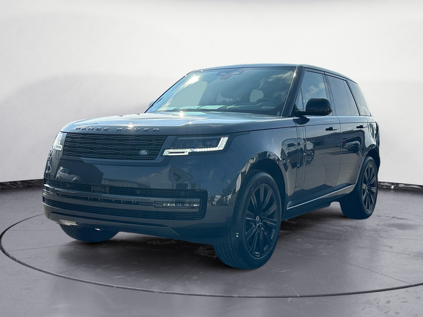 Land Rover - Range Rover P550e Autobiography