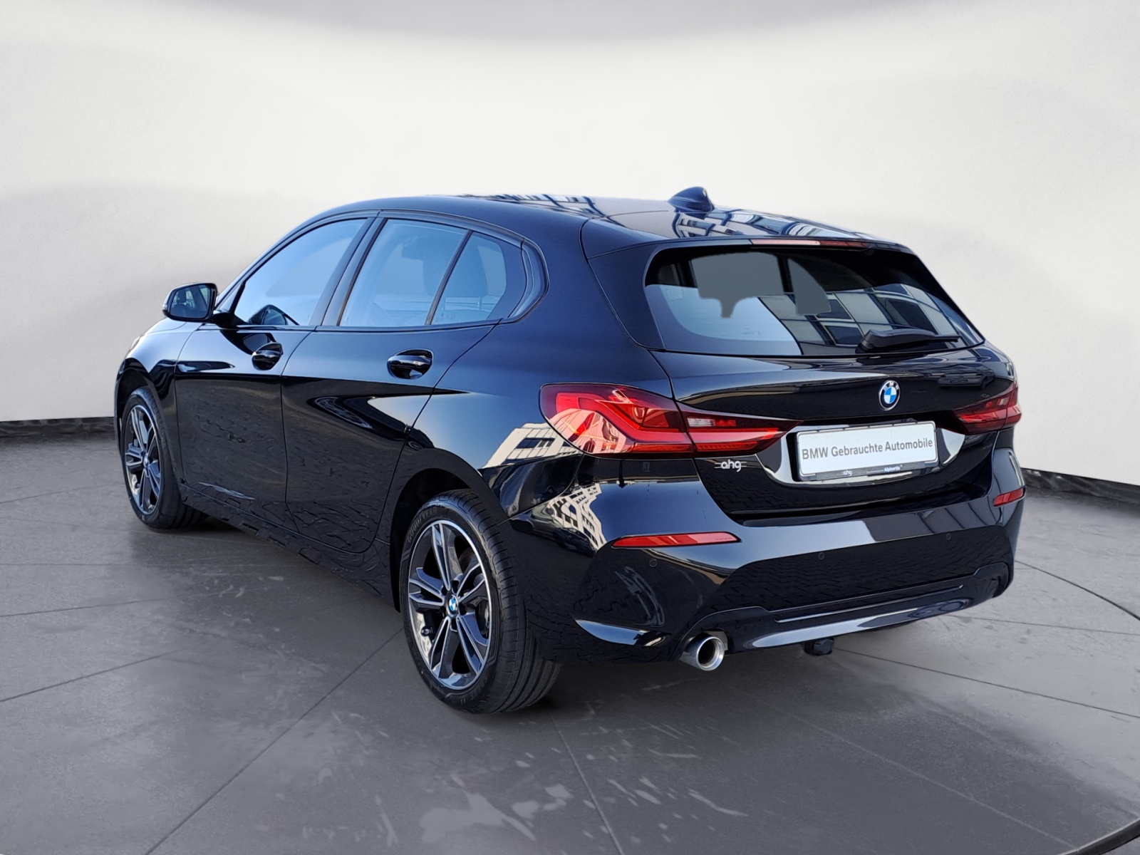BMW - 118i Sport Line