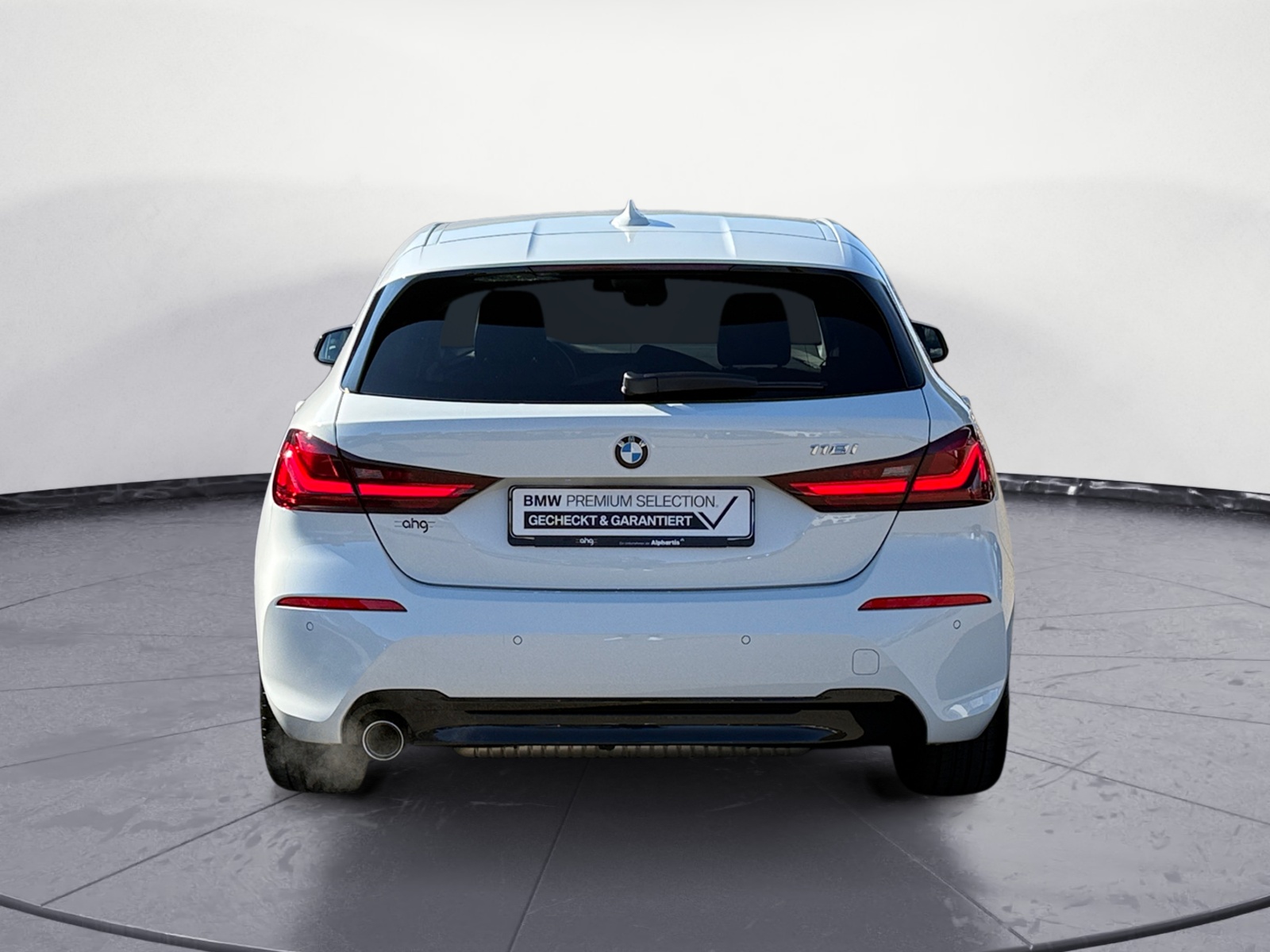 BMW - 118i Sport Line
