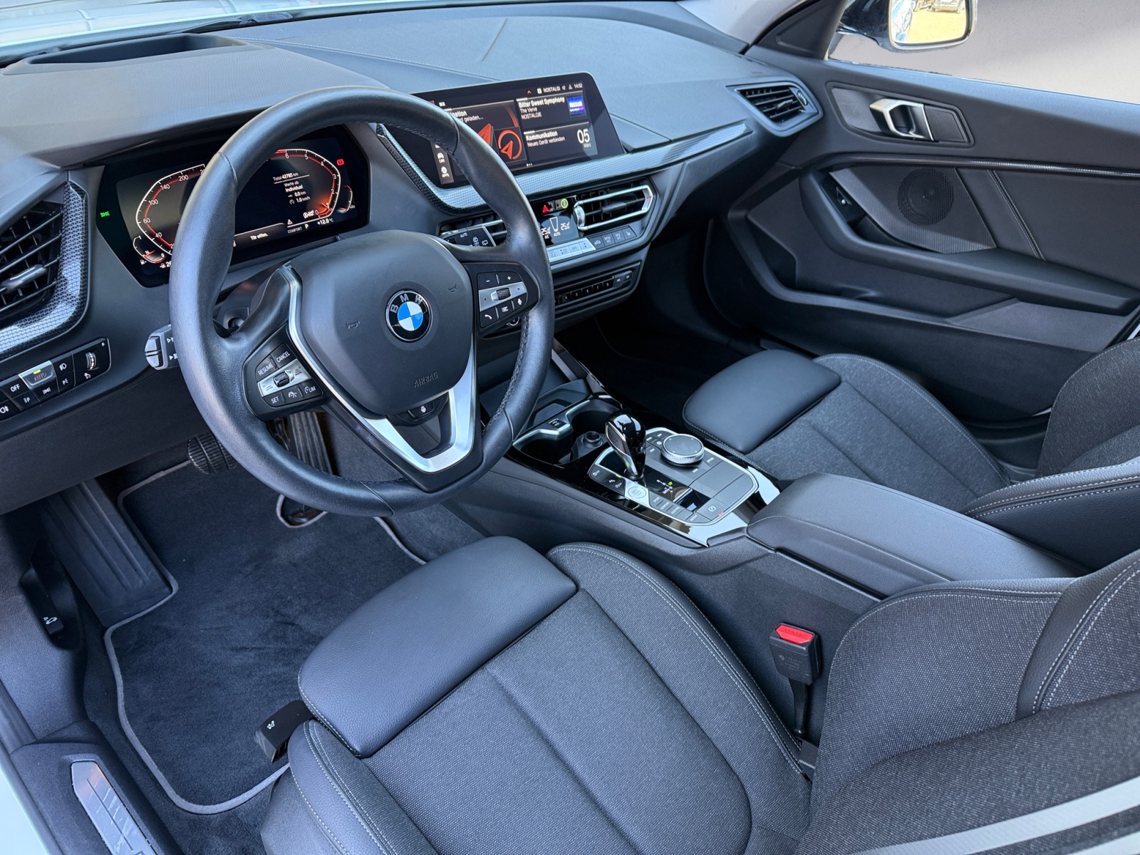 BMW - 118i Sport Line