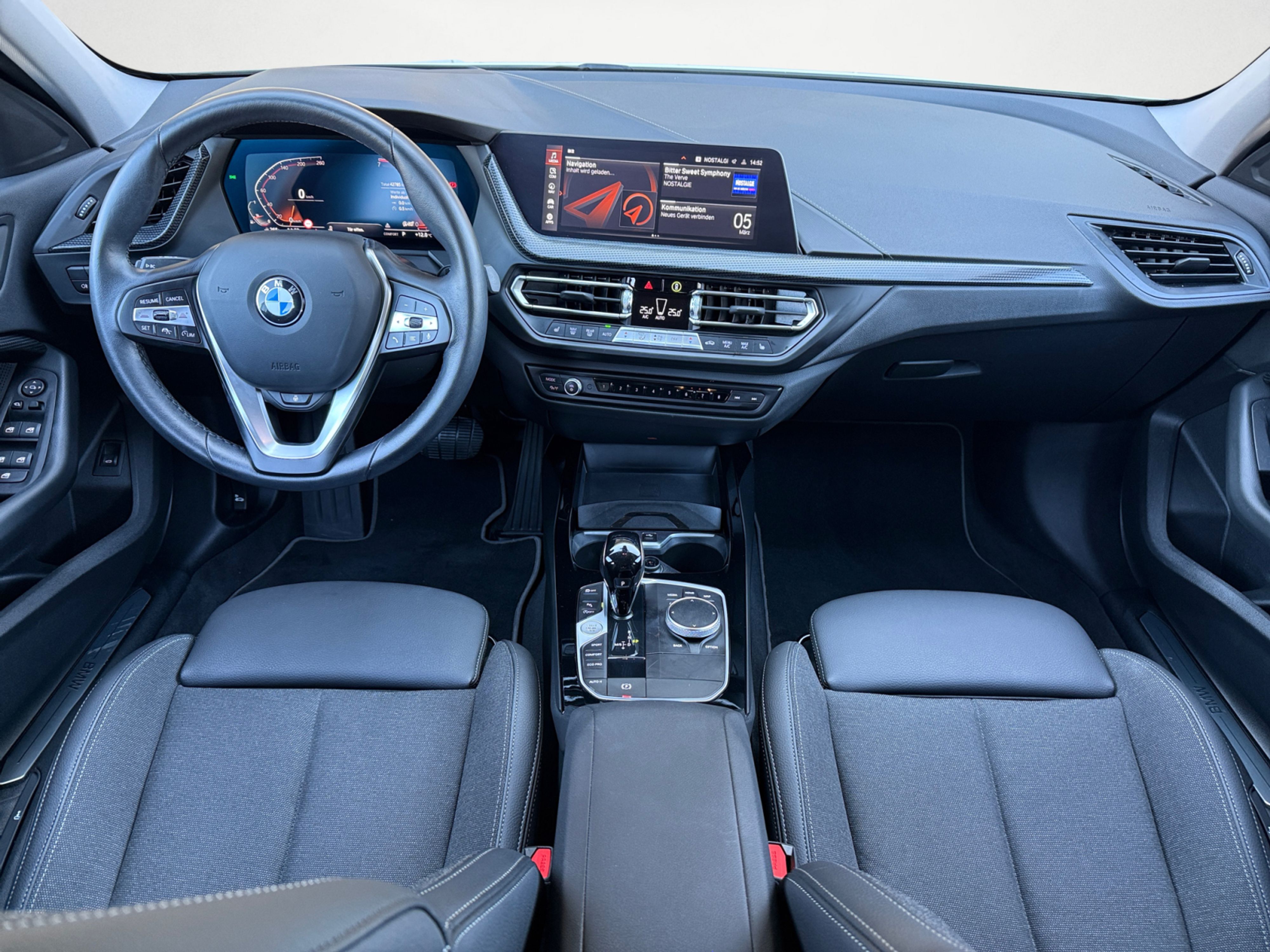 BMW - 118i Sport Line