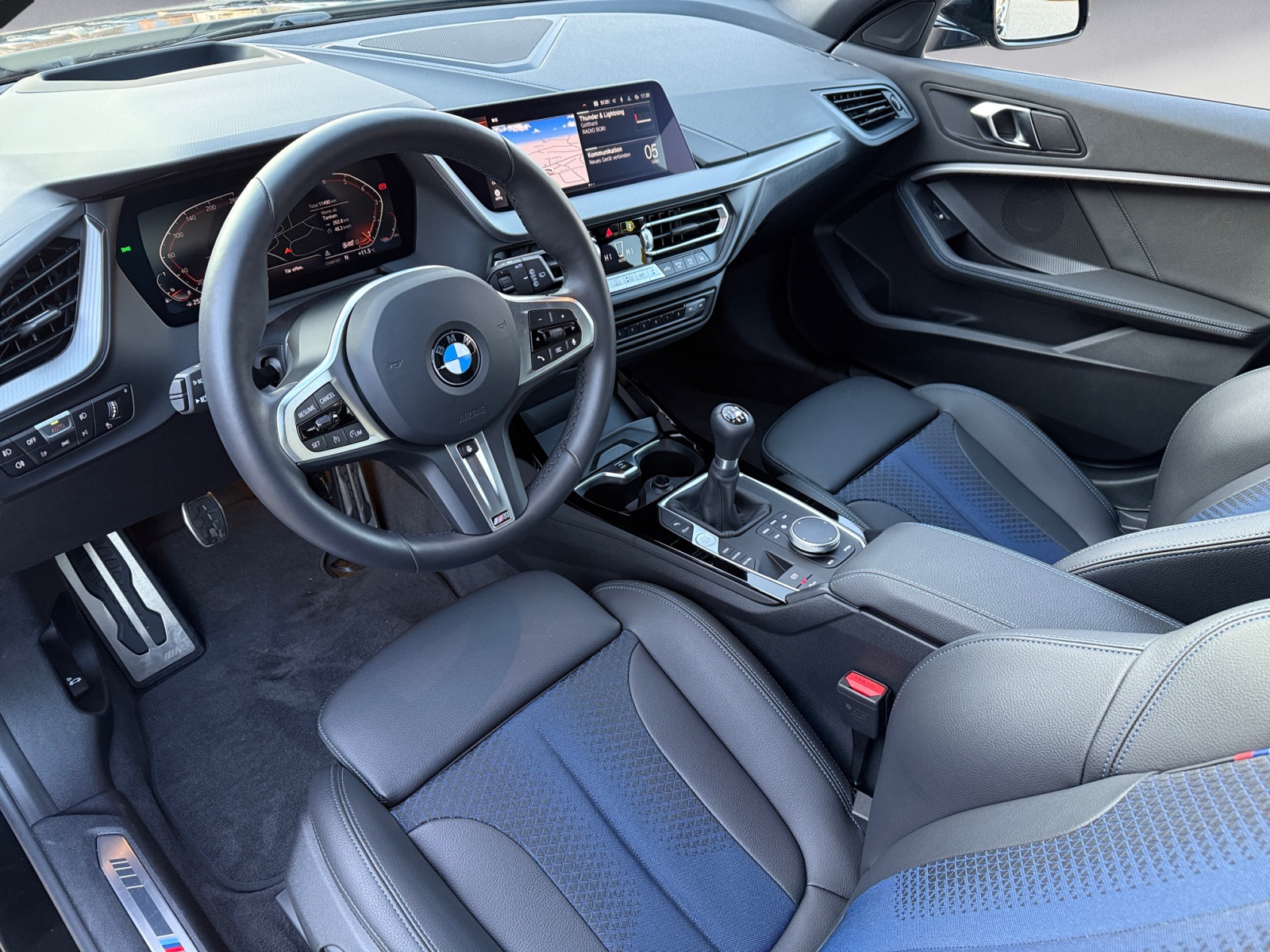 BMW - 118i M Sport