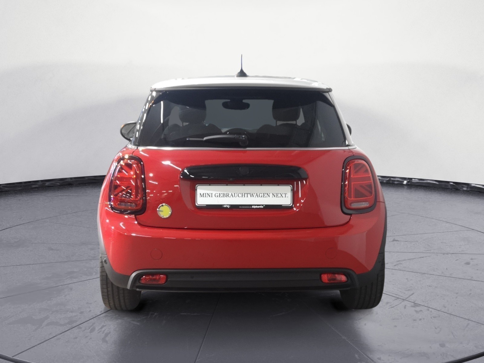 MINI - Cooper SE. MINI Yours Trim